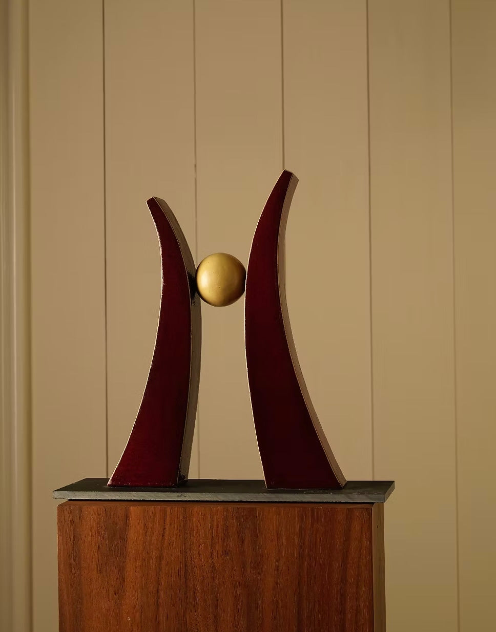 Incontro Ceramic Sculpture — side angle