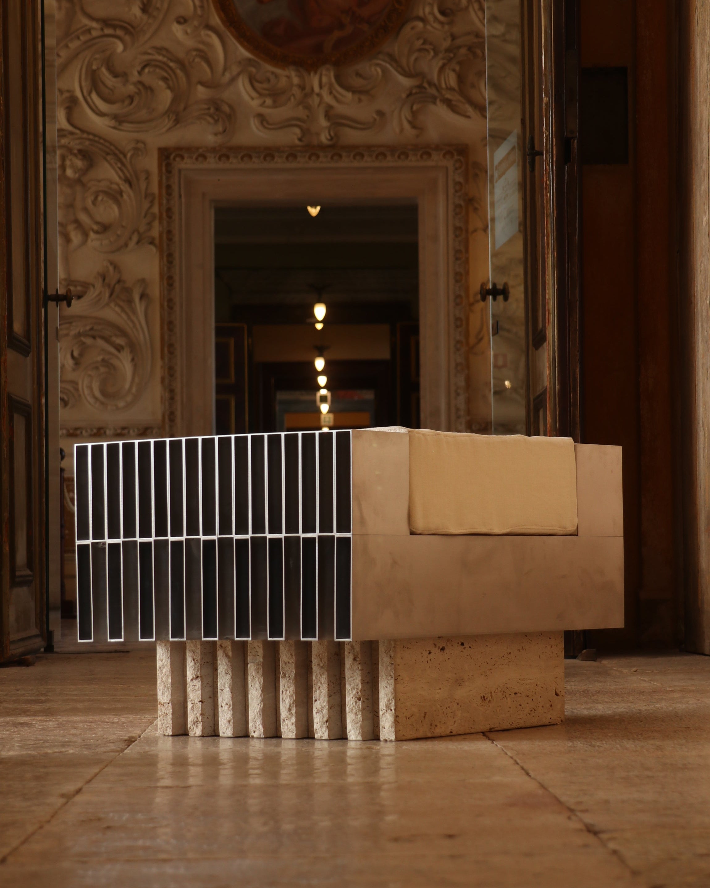 Modern Piano Ottoman with stone base and white metal grid by Filippo Andrighetto