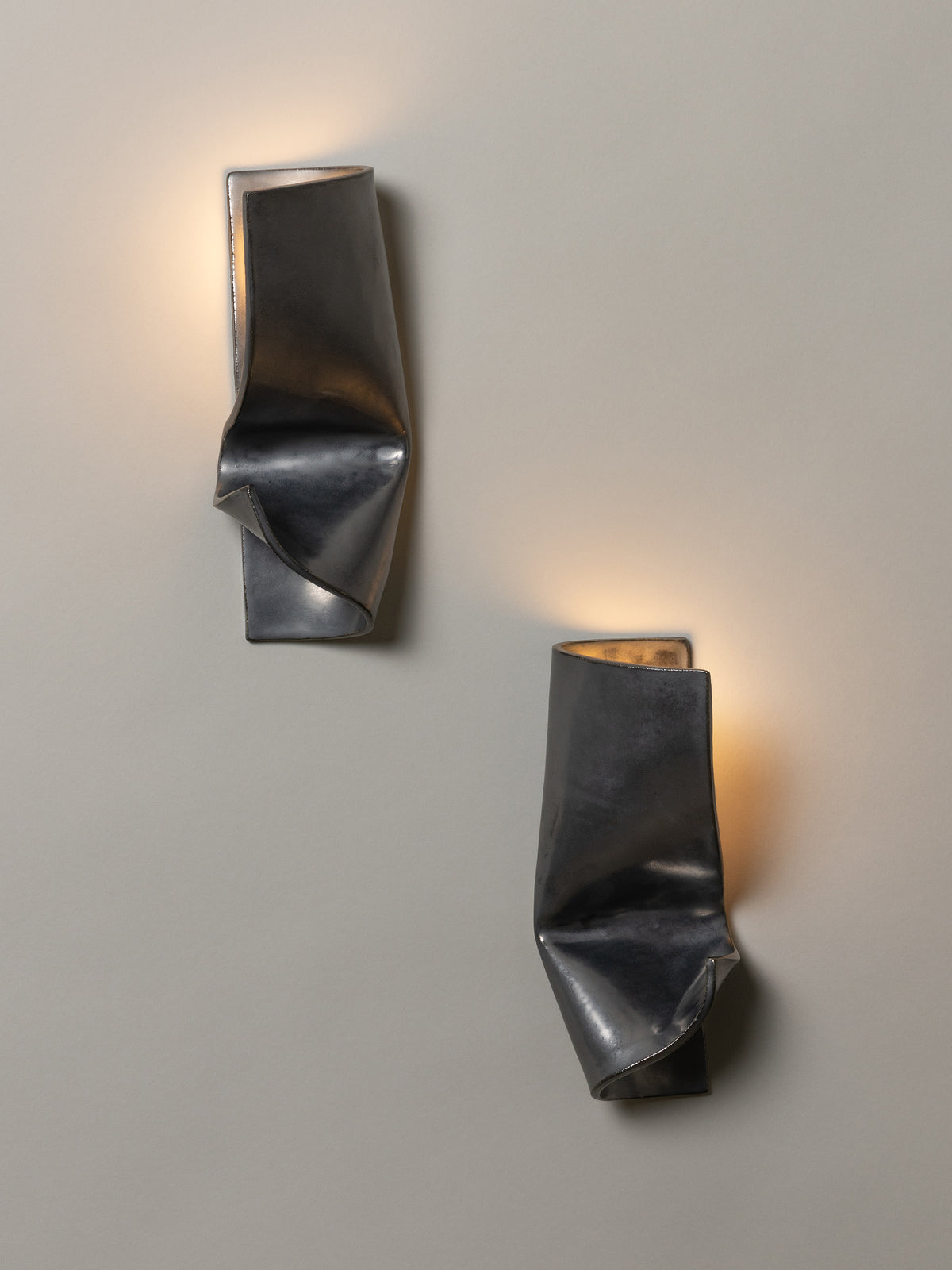 Shai Sconce Graphite, Right — detail view
