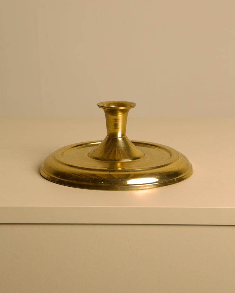 Circular Candleholder in Gold Metal 60's — close-up of polished gold surface