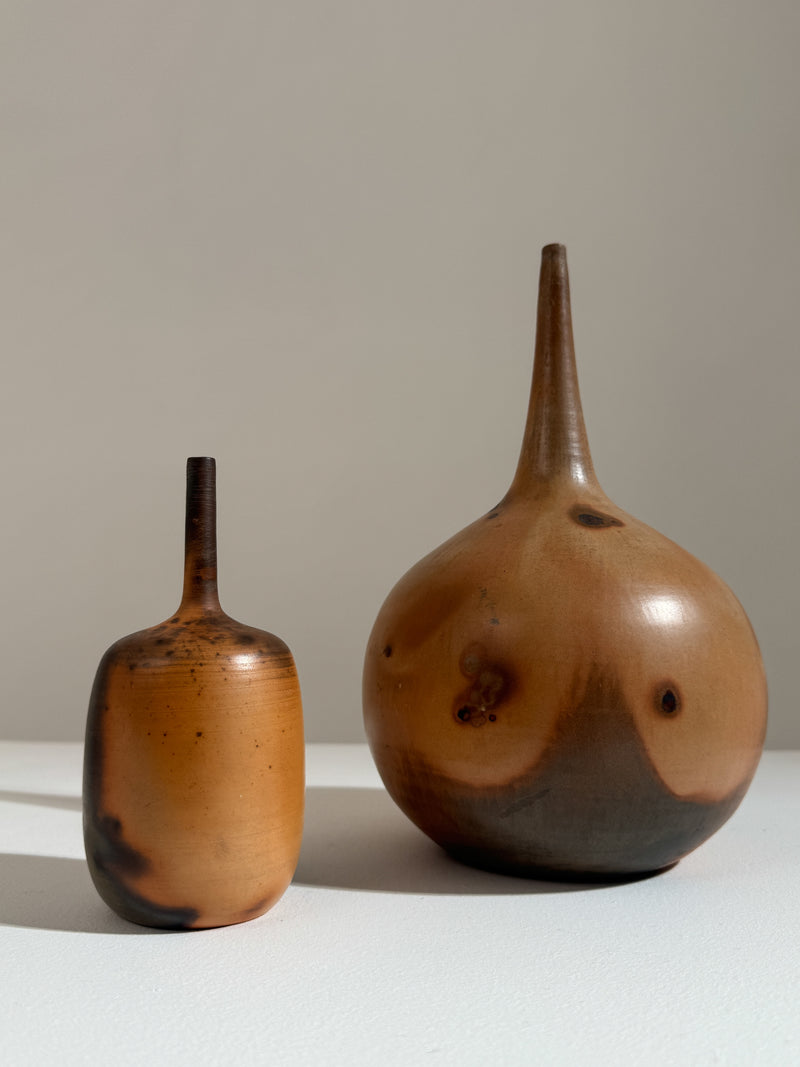 Handcrafted ceramic soliflore vases with natural wood grain finish