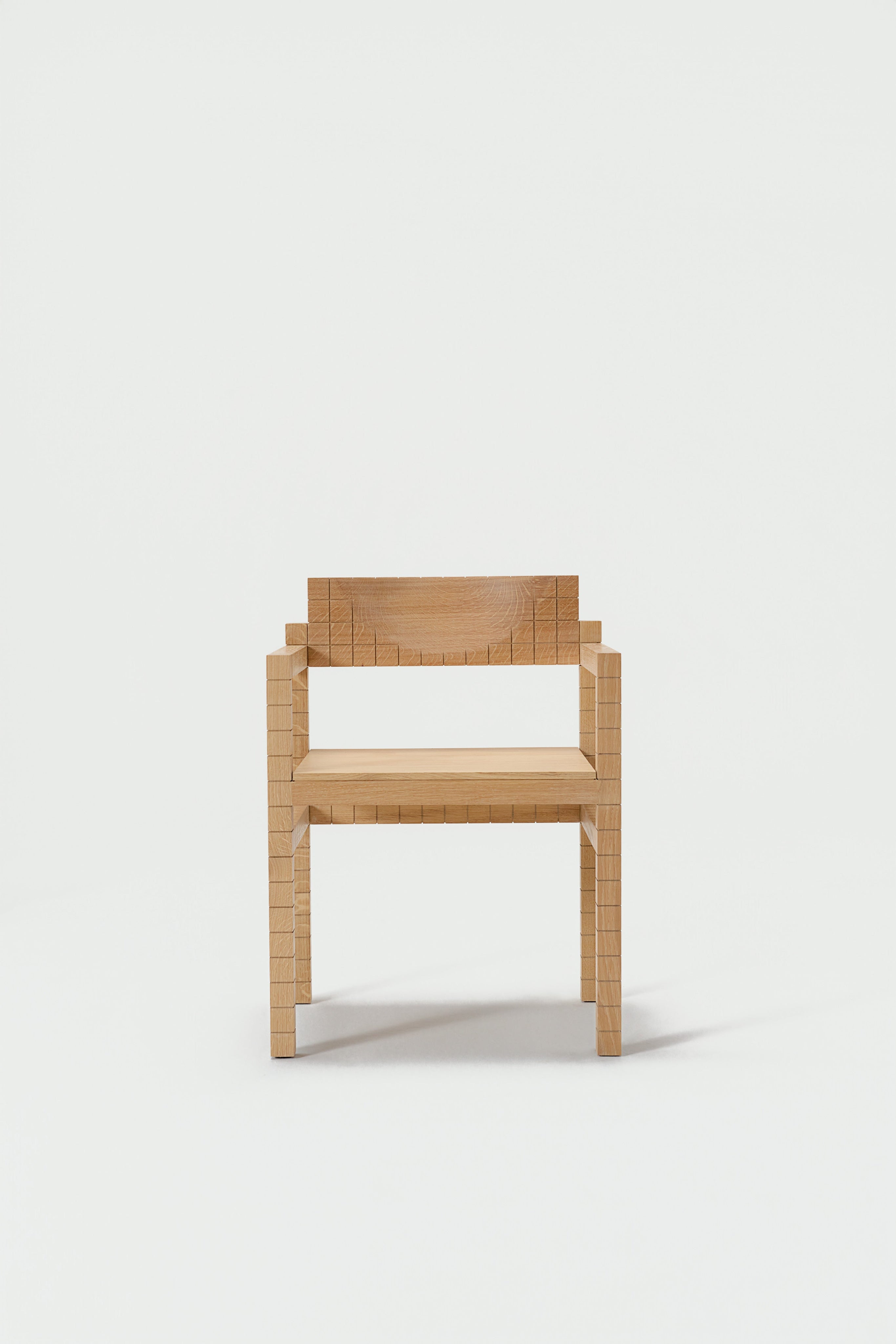 Mosaico Chair (arm-rest) — in context
