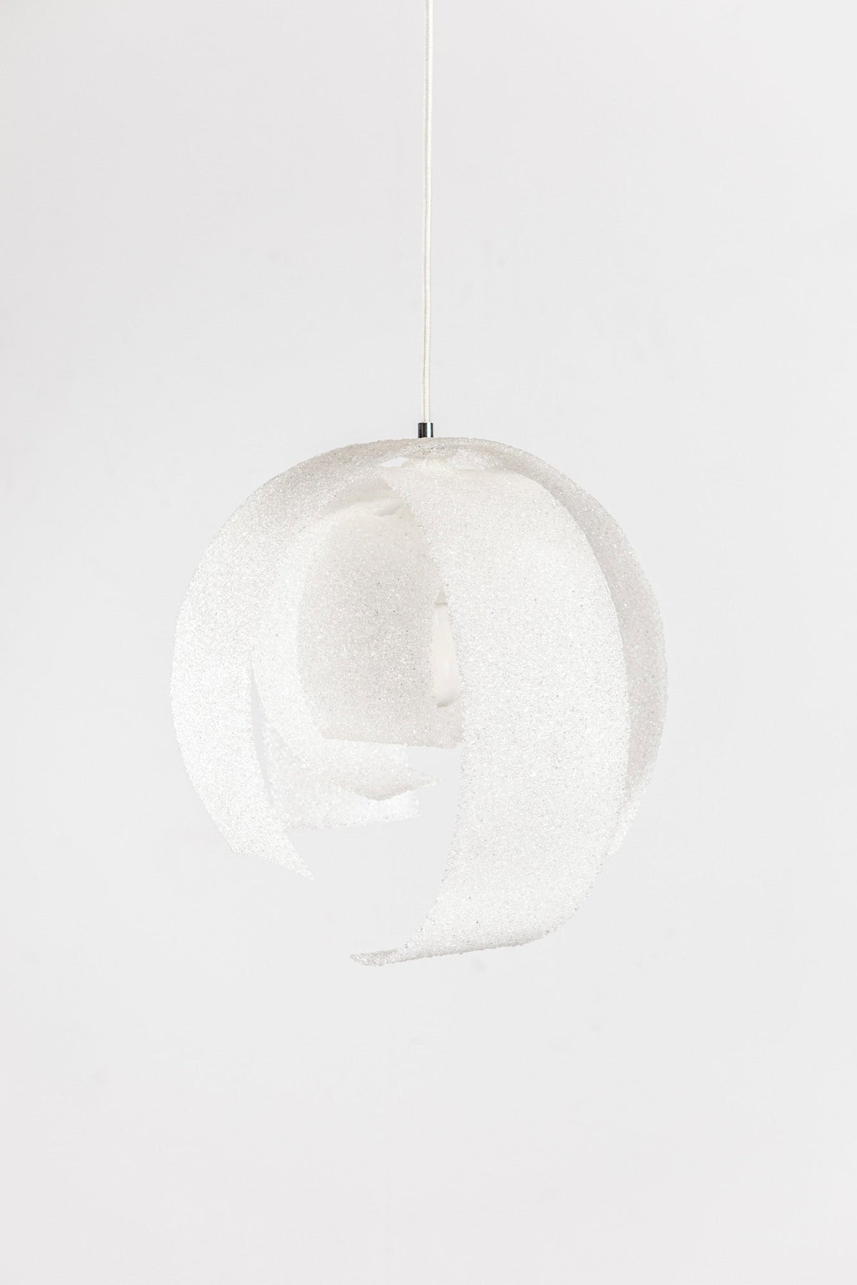 F46-21 Pendant Lamp — close-up