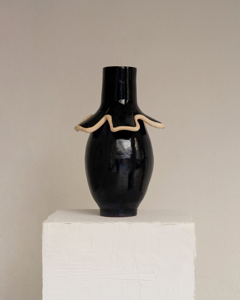 Piece 6/8 Navy Blue Ceramic collection