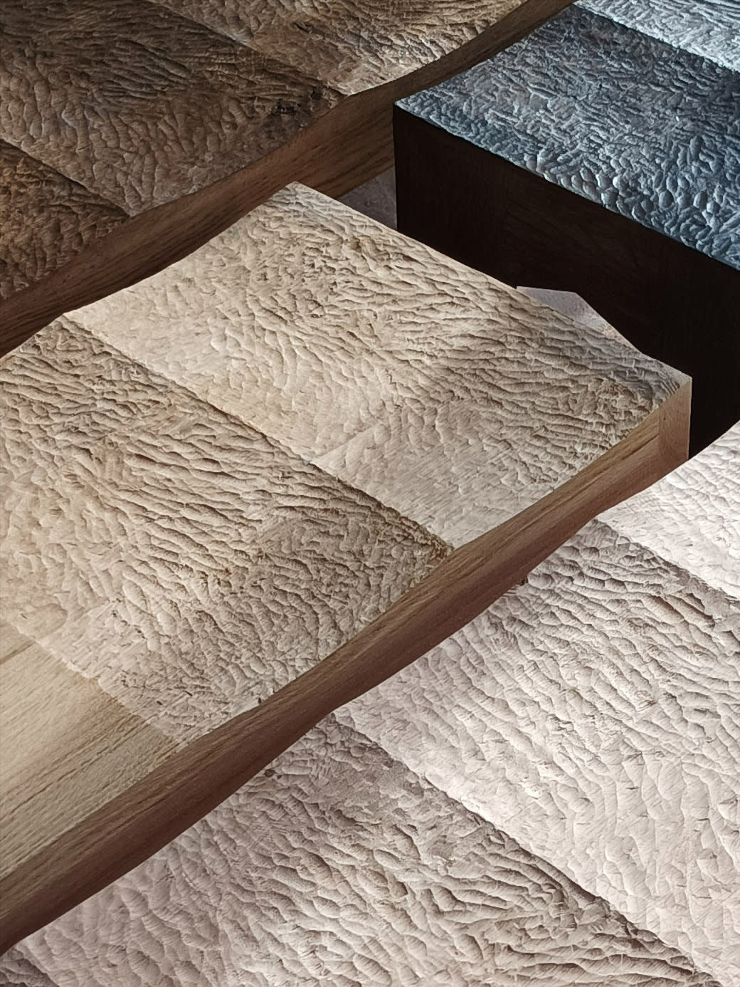 single seat bench "Onde" — in context