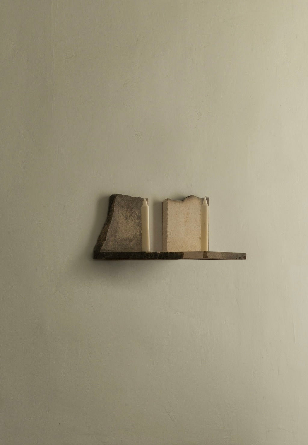 L-shaped CANDLE HOLDER DUO ( 11 ) ( 12 ) — detail view