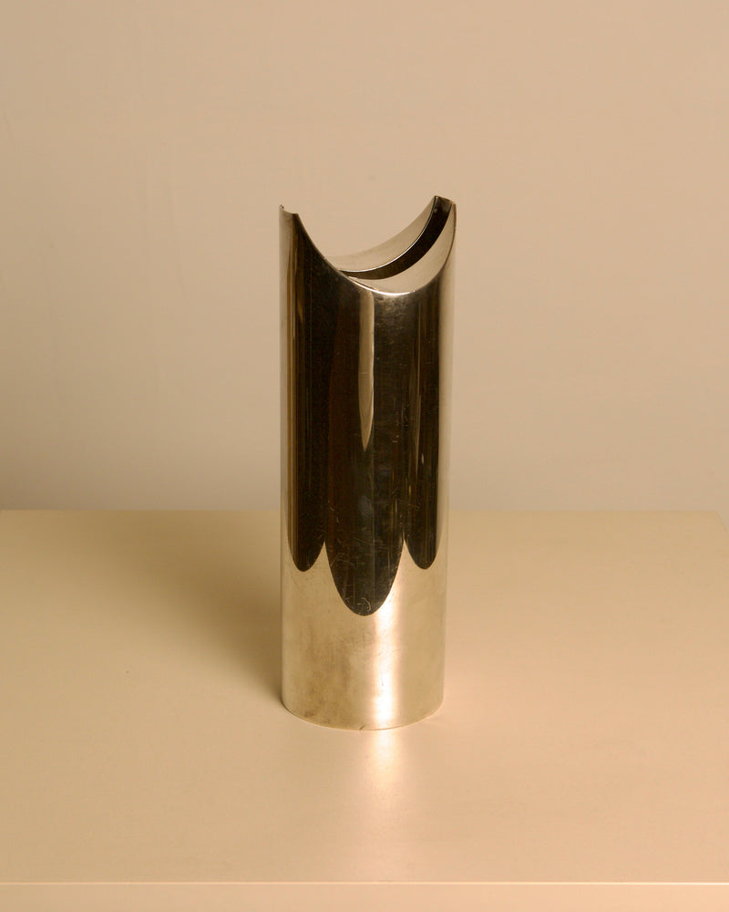 "Ohun Ohara" silver-plated vase by Lino Sabattini, Italy, 1980s by Treaptyque | The Oblist