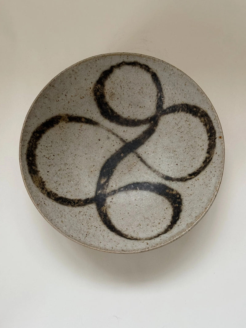 Eigil Heinrichsen Stoneware Bowl II, Denmark, 50s/60s by Galerie Storm | The Oblist — handcrafted stoneware, neutral tones