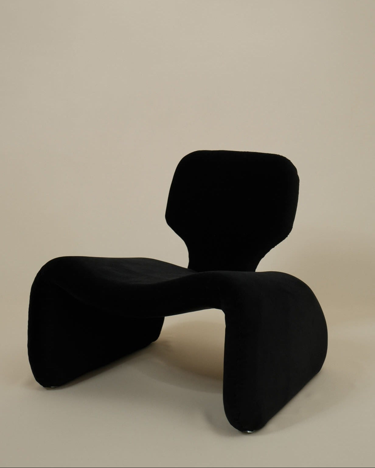 Olivier Mourgue Djinn Lounge Chair by Truffe Studio | The Oblist