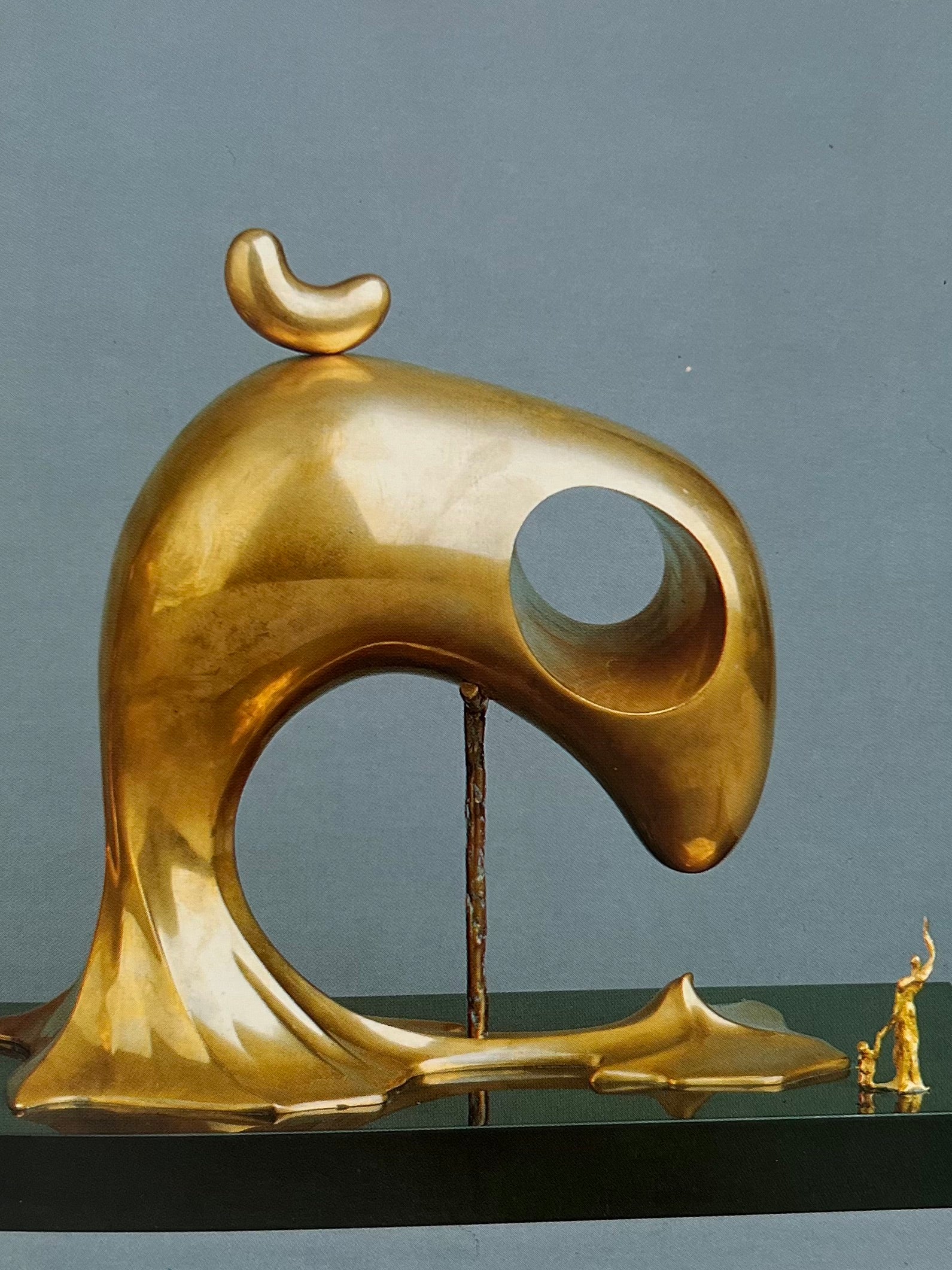 Salvador Dali: Bildhauer und Illustrator, 1994 - Vintage Art Book — side angle