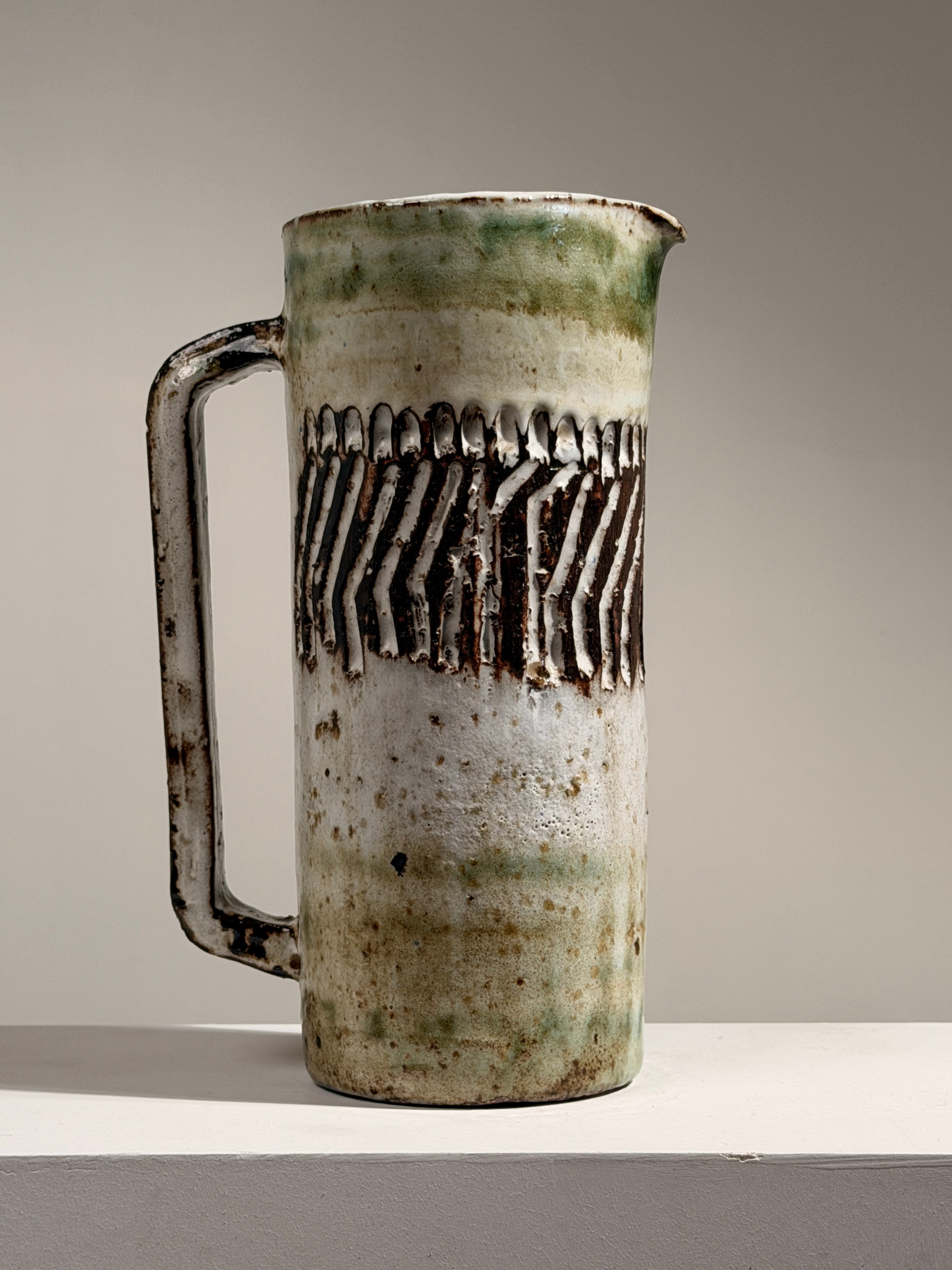 Rare ceramic pitcher by Albert Thiry, 1950 by Figuresdesign | The Oblist