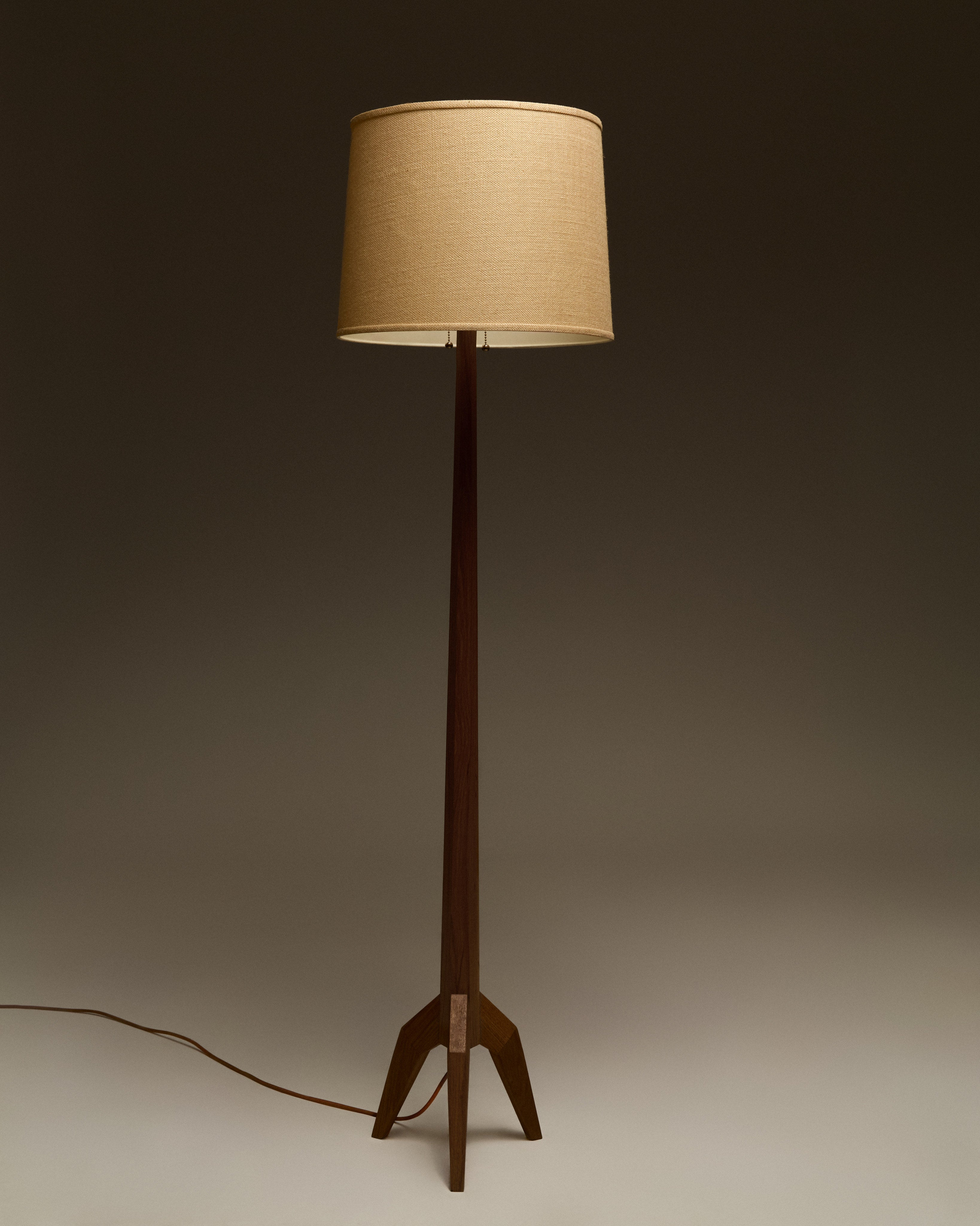 Falcon Floor Lamp