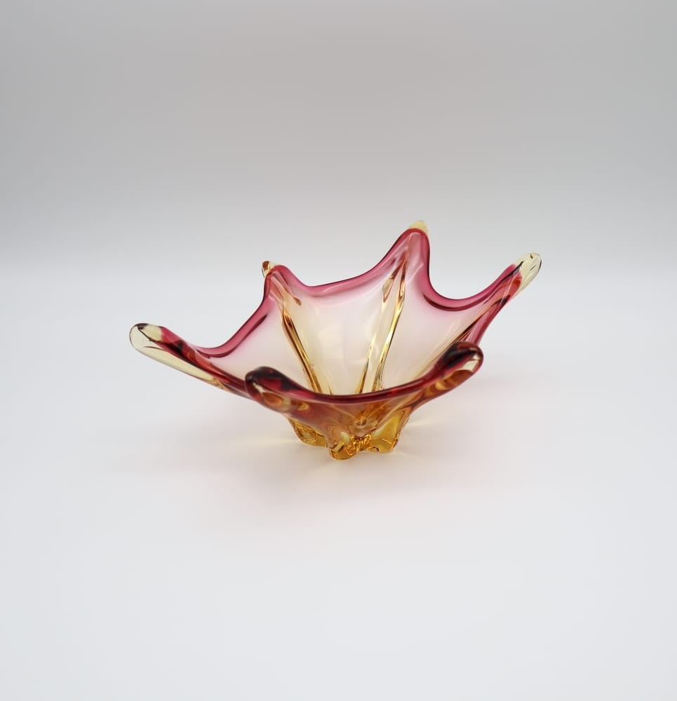 Mid-Century Italian Murano Art Glass Centrepiece Bowl (1960s) — detail view