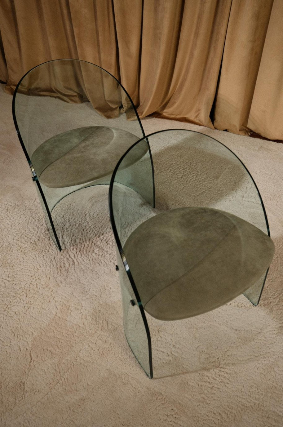 Set of 2 Glass Curved Chair in the Style of Luis Dierra — side angle