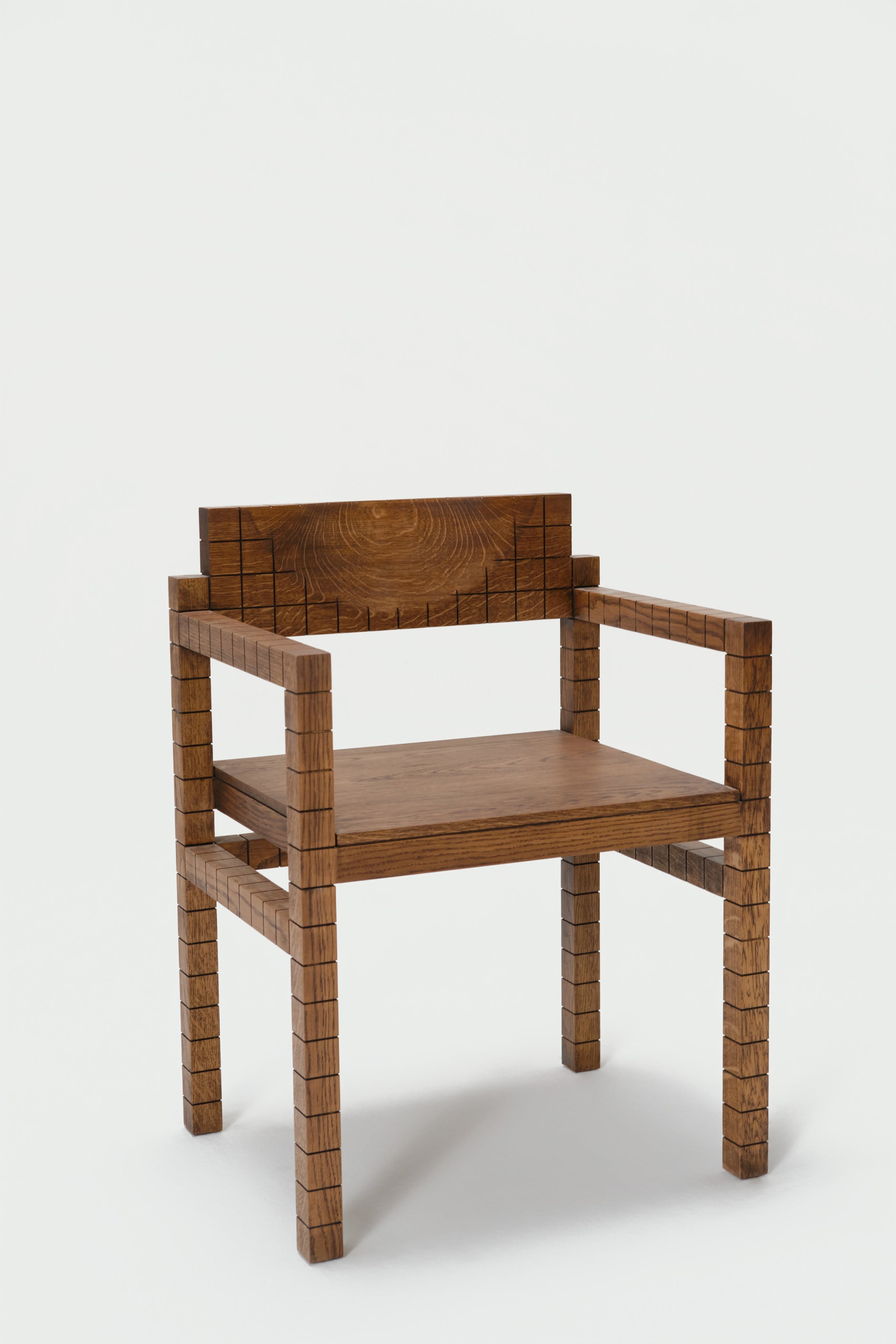 Mosaico Chair (arm-rest) — side angle