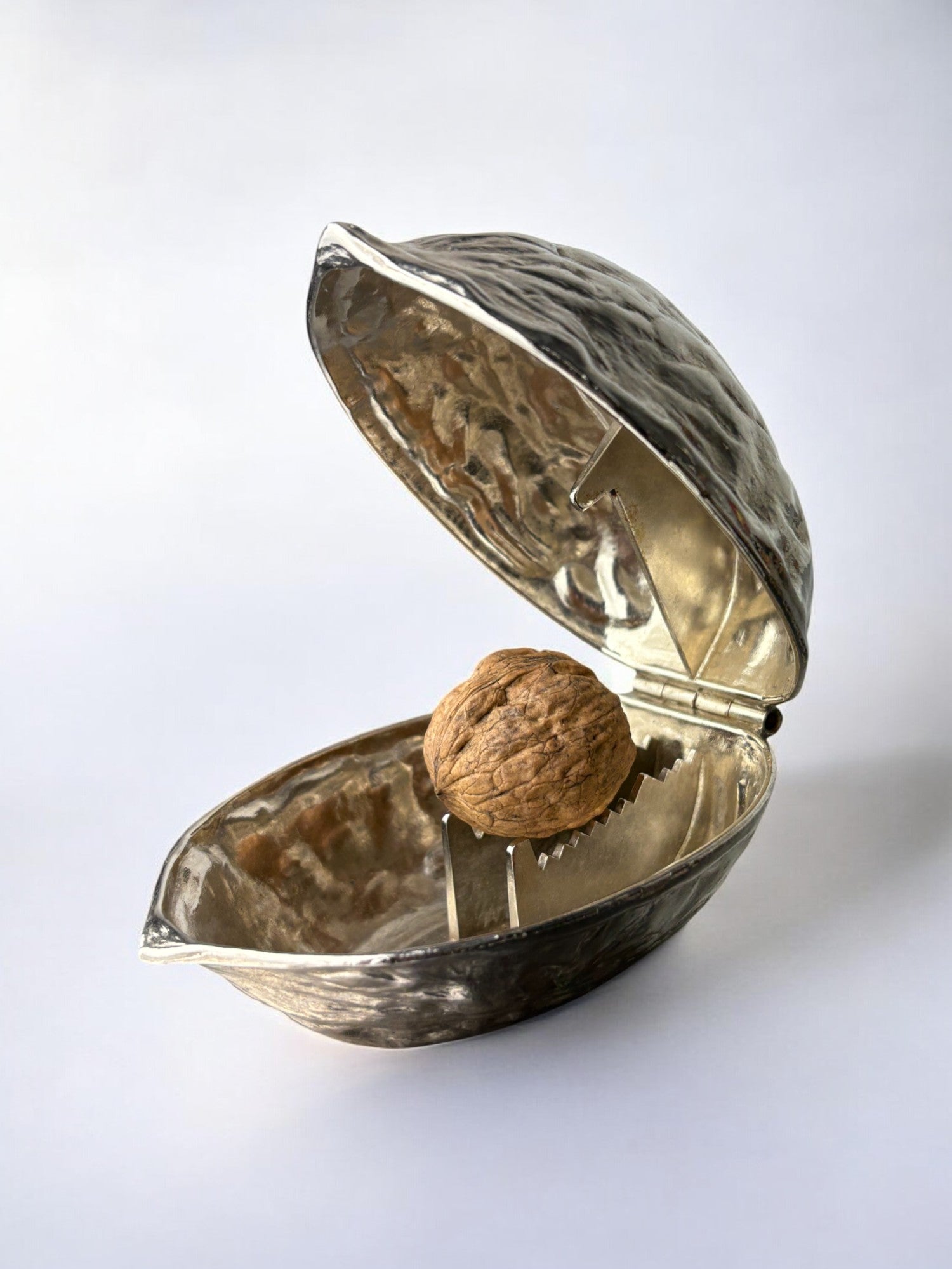 Silver plated Walnut Shaped Nut Cracker, Italy 1970’s — detail view