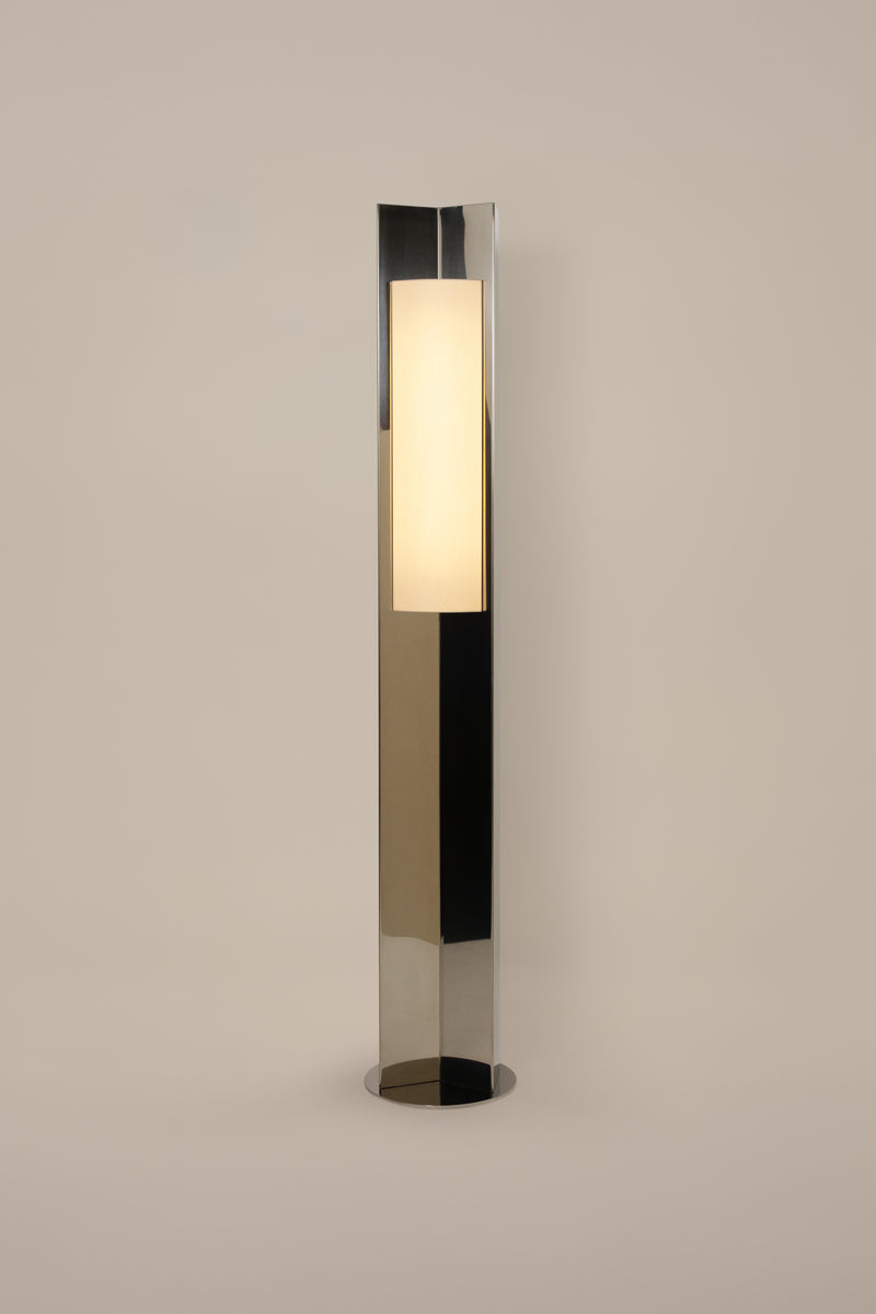 'Arrow 158' Floor Lamp by Violaine d'Harcourt | The Oblist