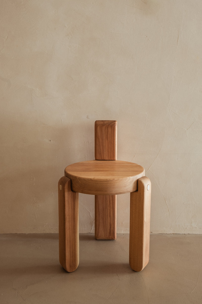 Oath Chair — detail view