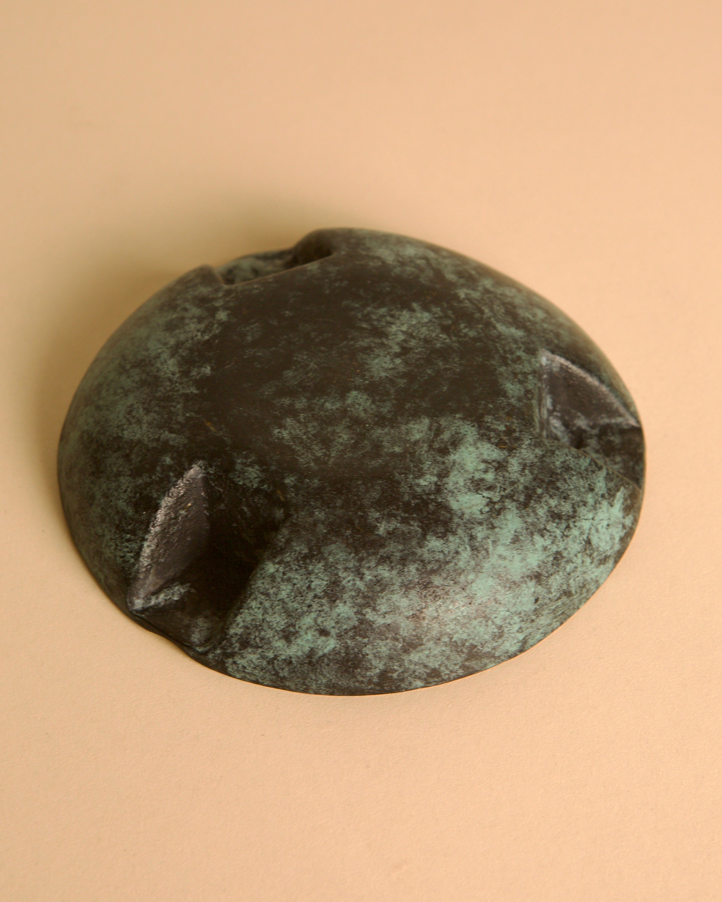 Italian verdigris patinated bronze ashtray, 1940s — close-up