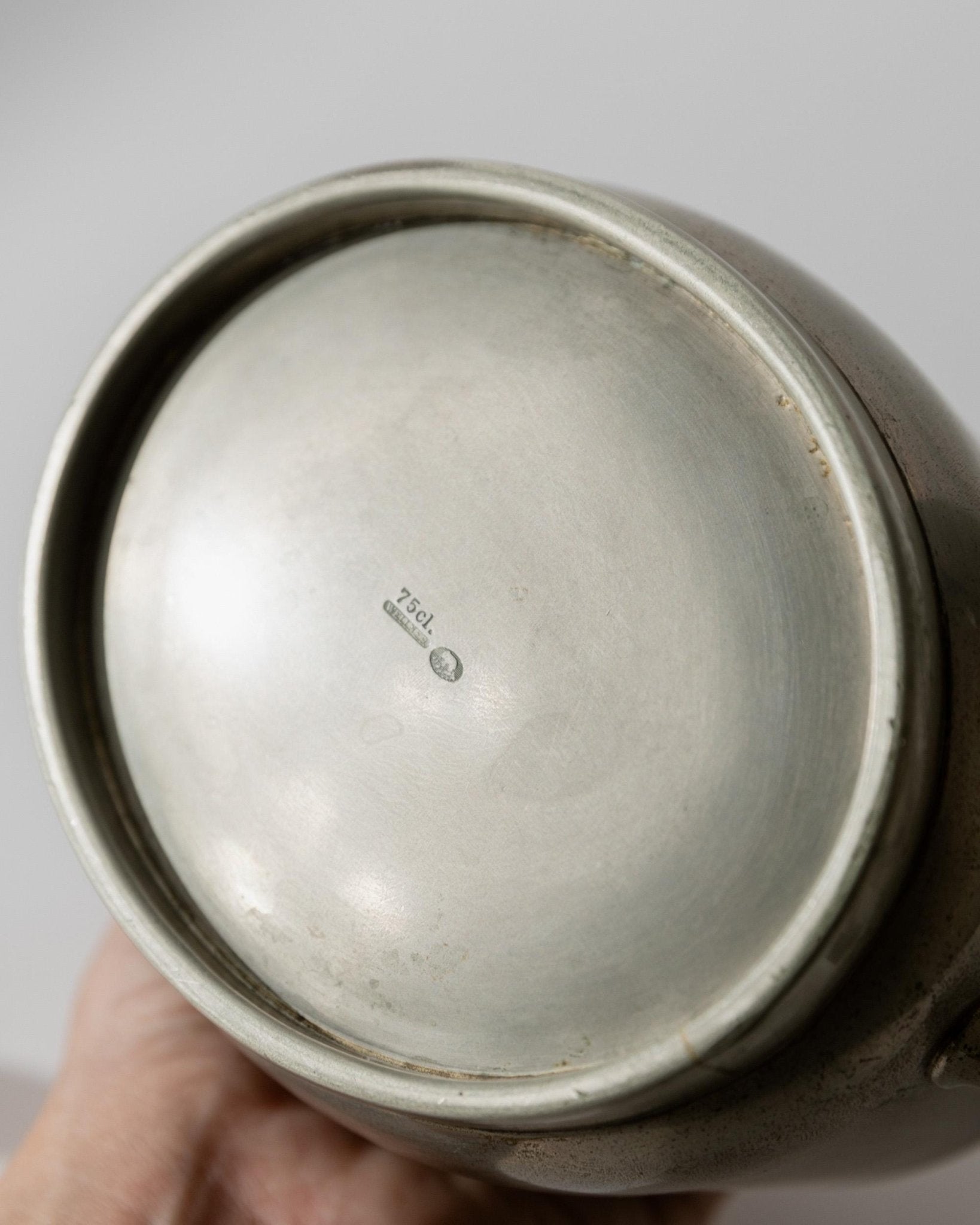 Vintage 1950s Silver Plated Lidded Box, Elegant Two Handle Design with Classic Form, Table Accent, Timeless Serving Piece, Noble Gift Idea — view 11