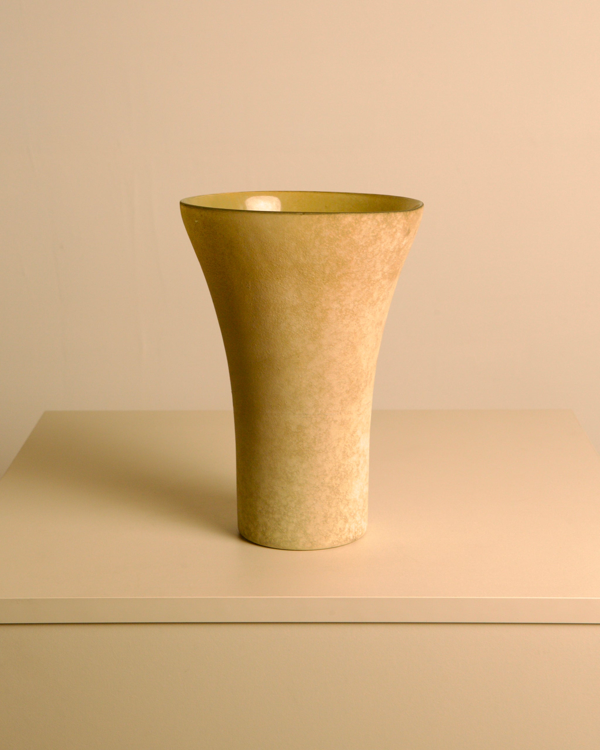 Vase Italian Murano Glass Vase with a Creamy Texture, 80s