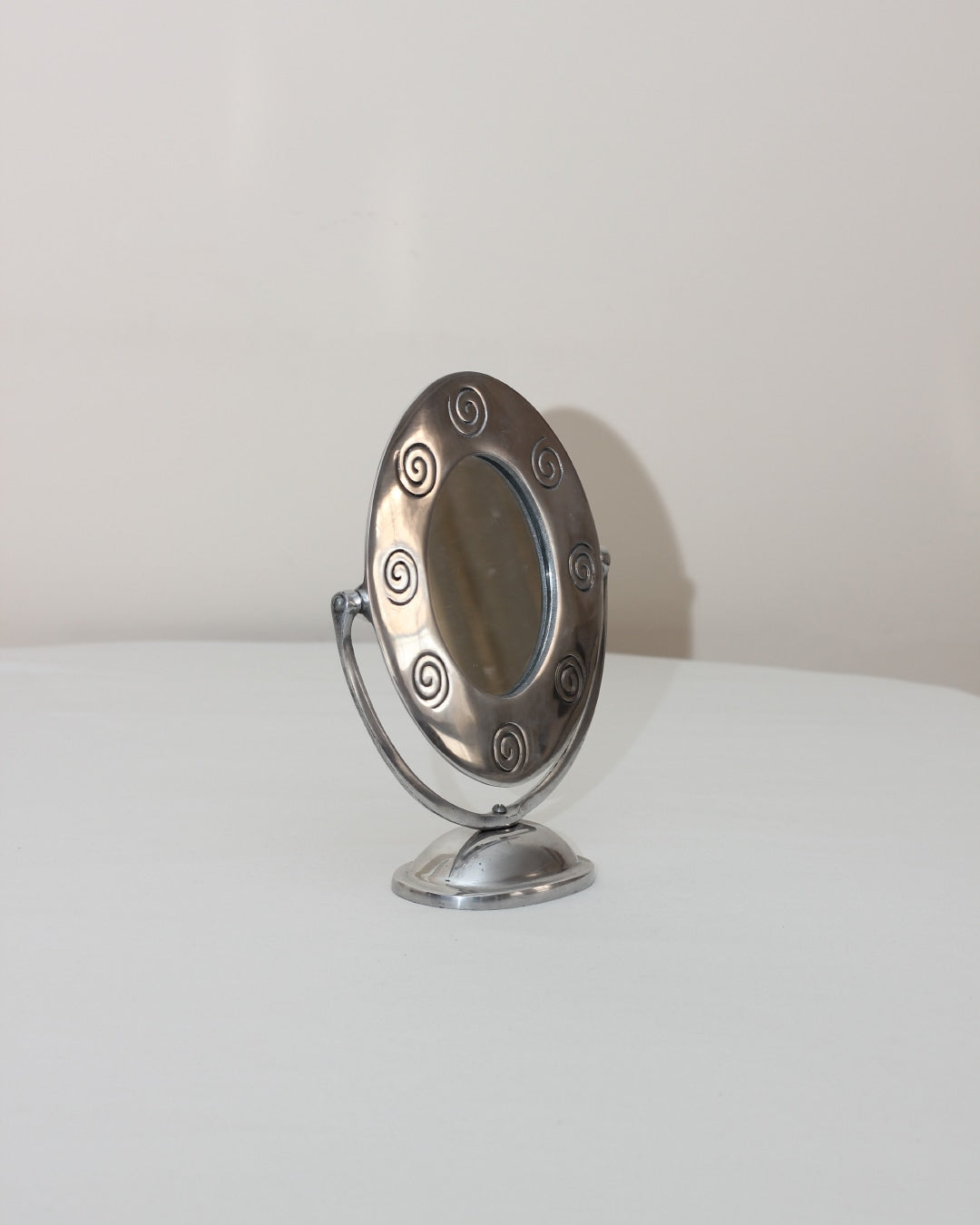 70's Vanity Mirror — close-up