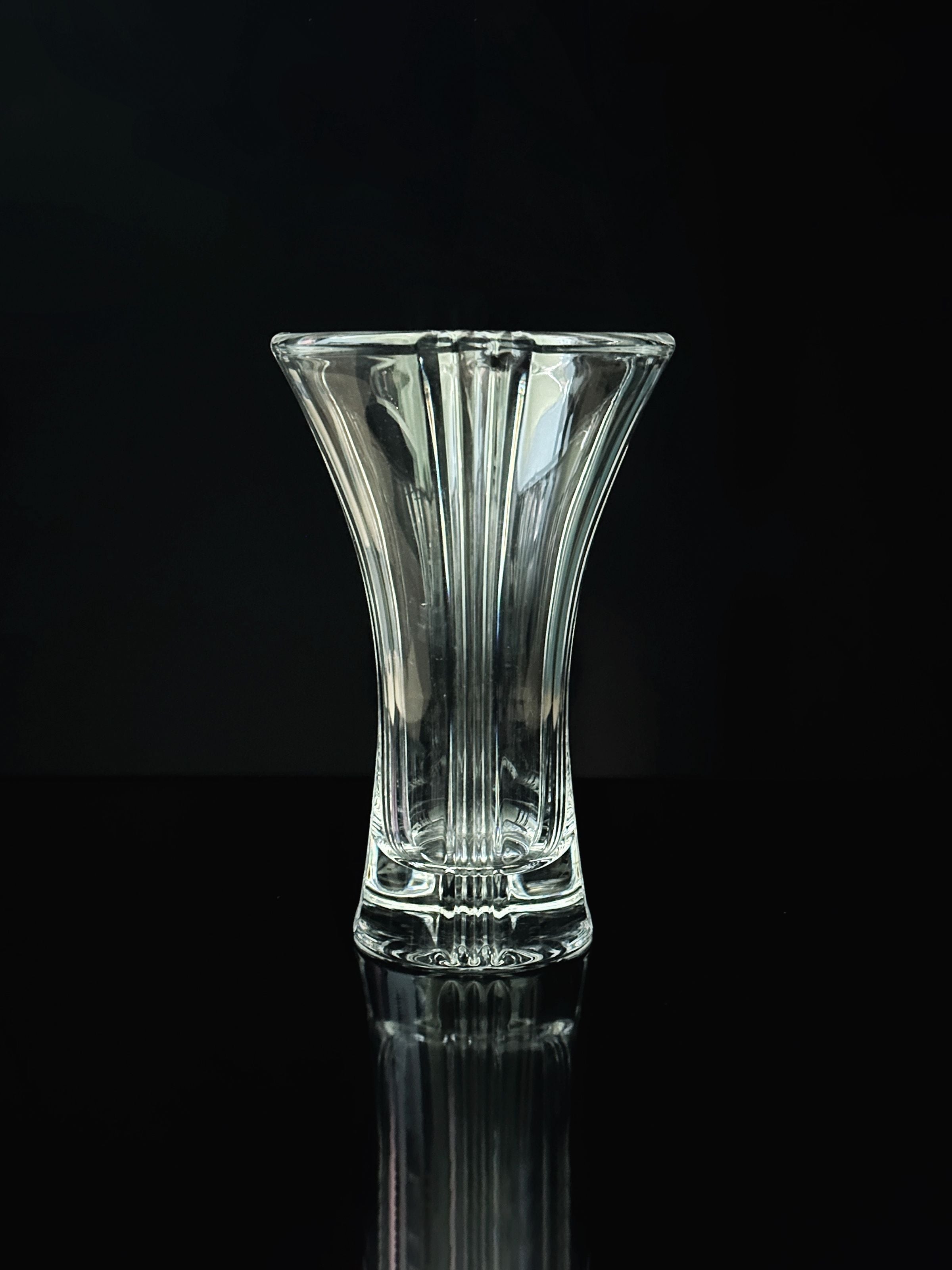 Grand vase Art Déco en verre cristal