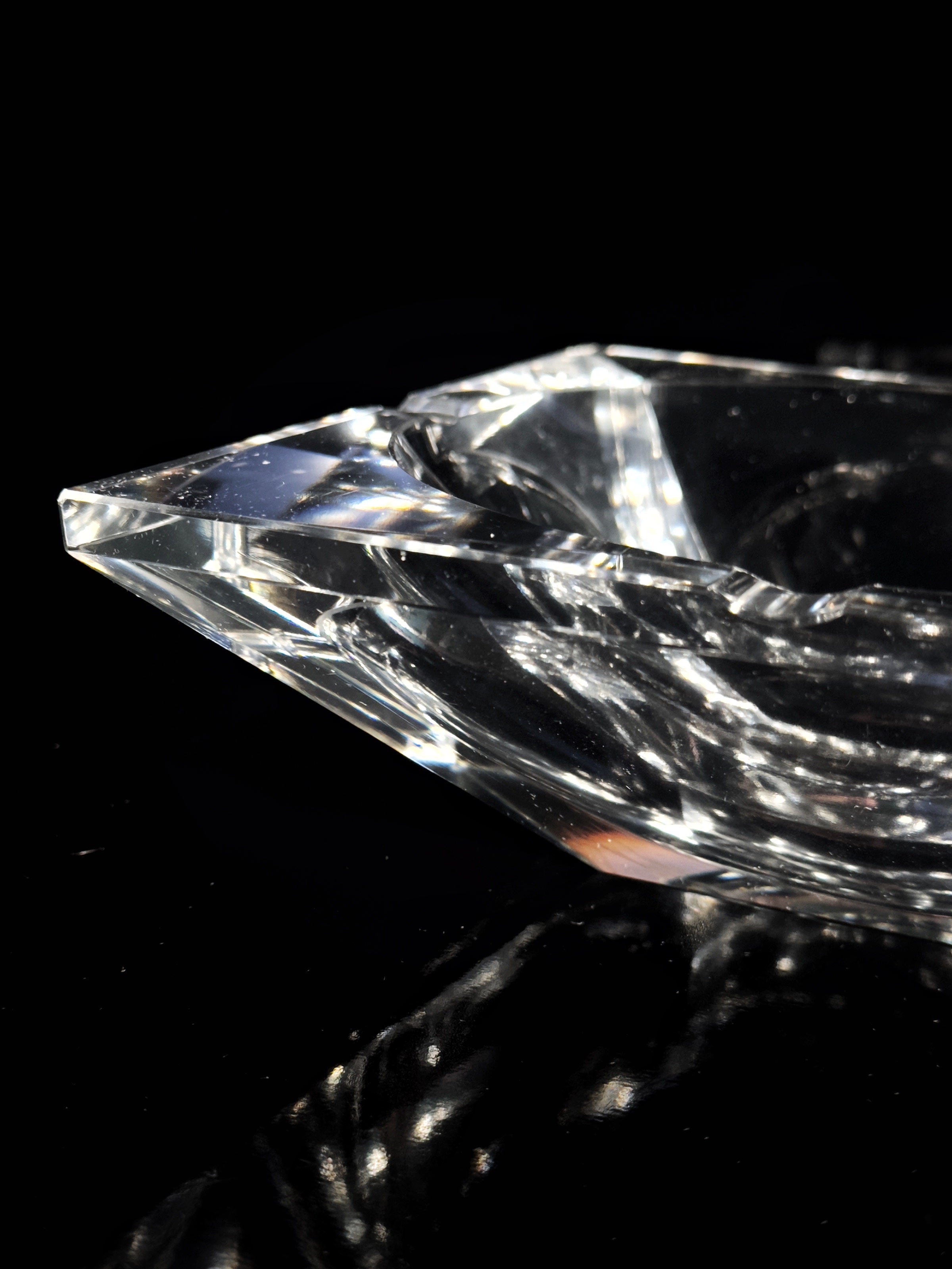 Large Crystal Glass Vide-poches - 1980s — angled view on black background
