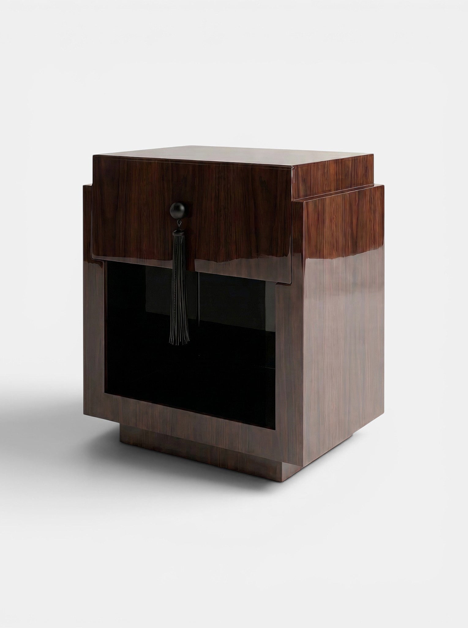 Leo Glossy Wood And Black — side angle