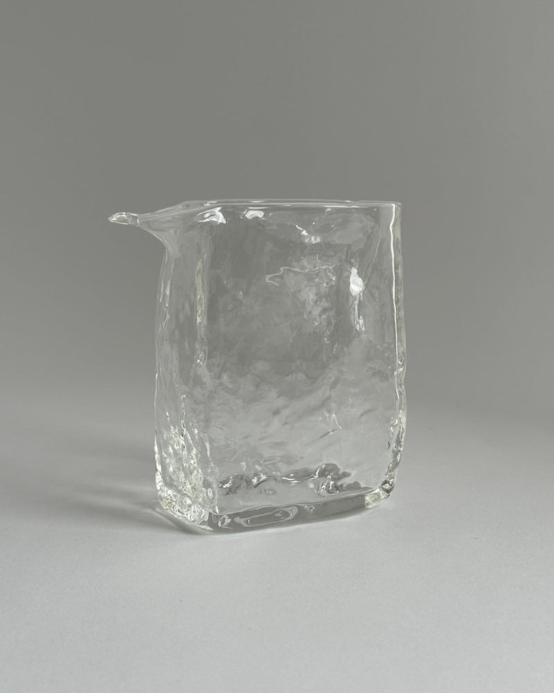 'DELIRIUM' small glass pitcher — detail view