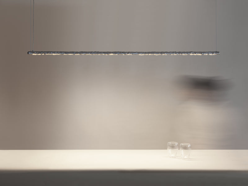 Aria Linear Light — detail view