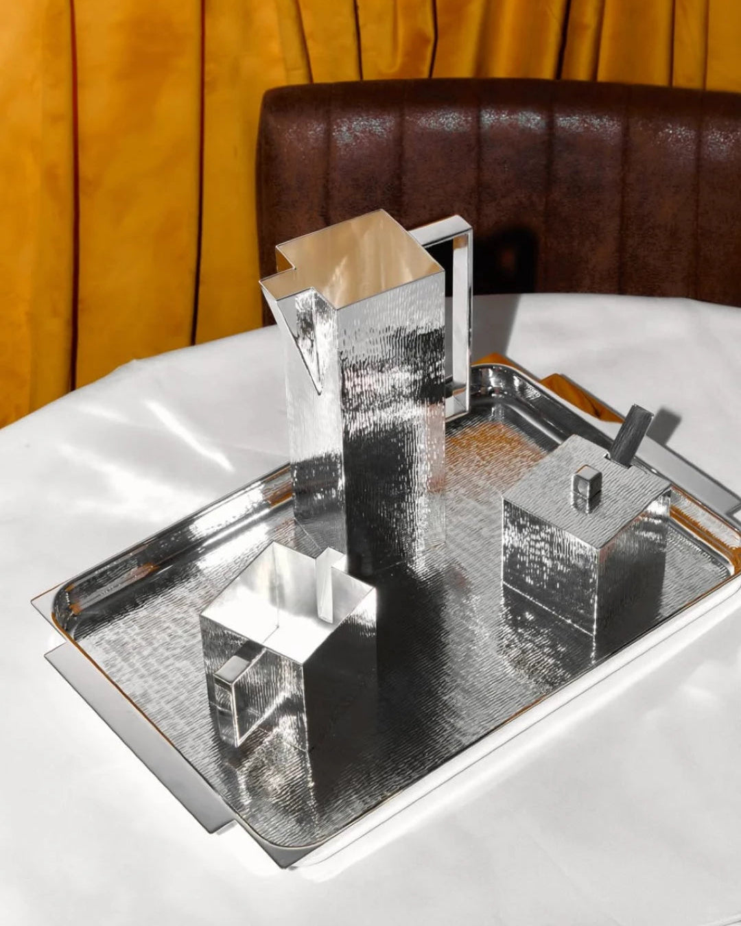 Silver-plated Tea Set | Grace by zanetto | The Oblist — modern silver finish