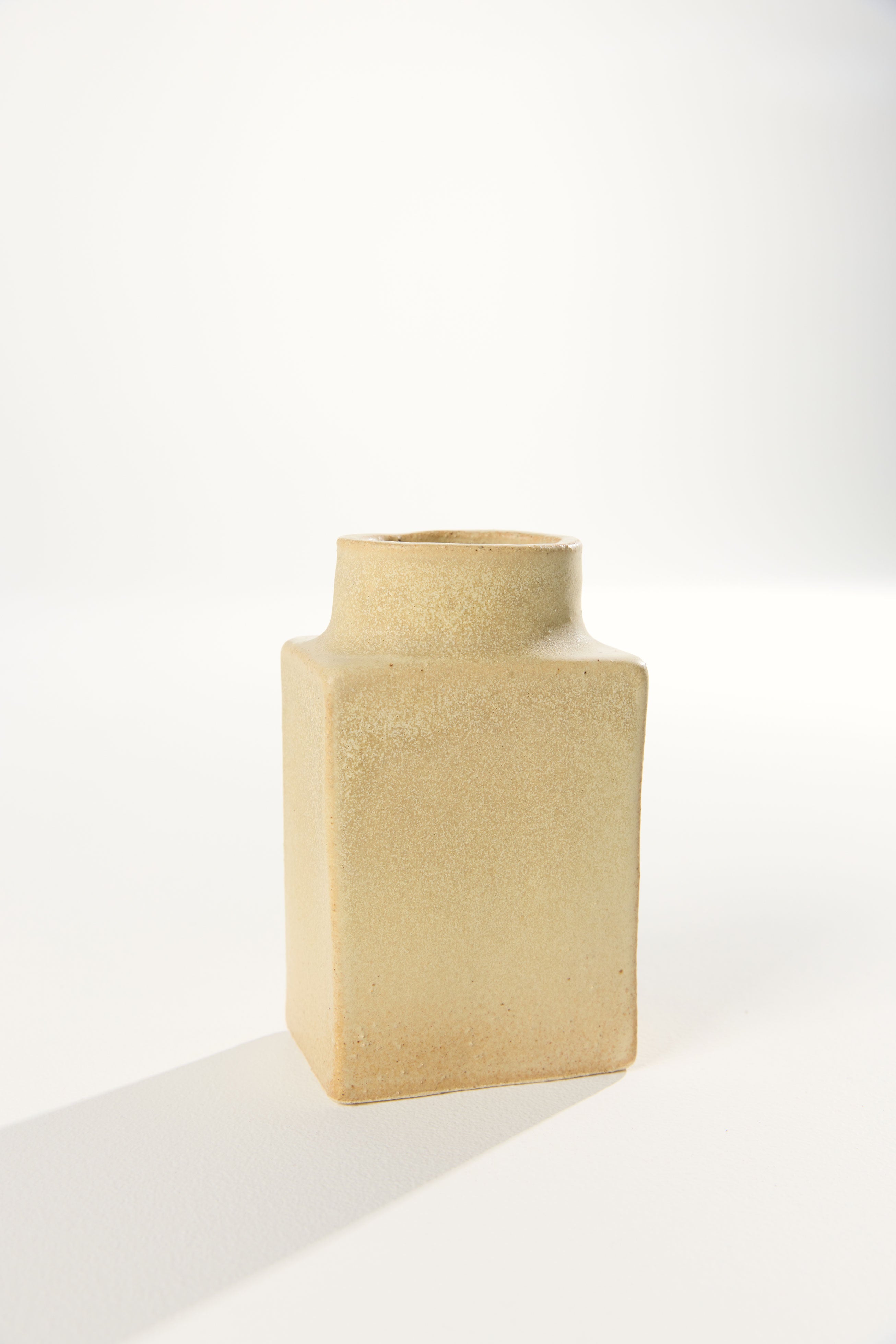 Cuubik small Safrané Ceramic Vase