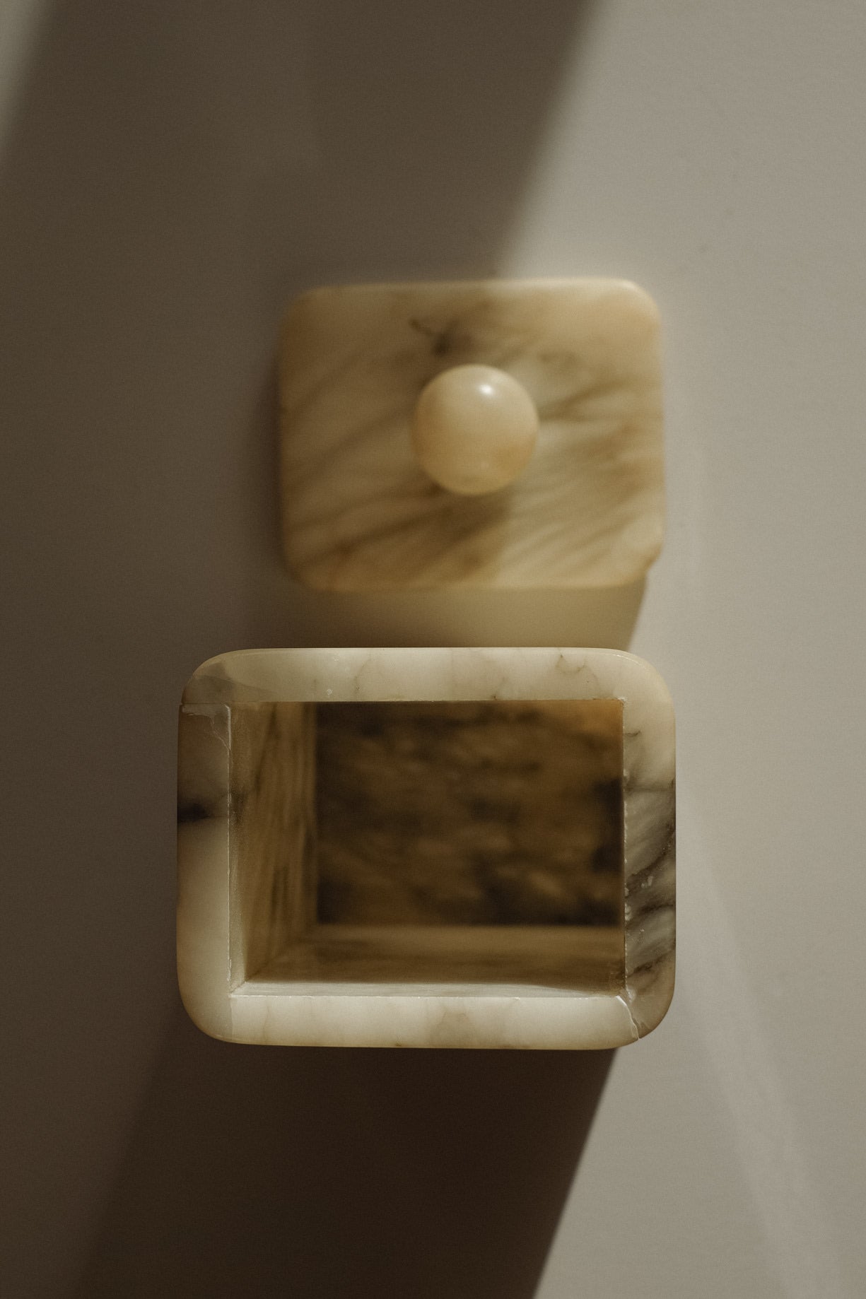 Vintage Onyx Jar — top view showing smooth onyx material