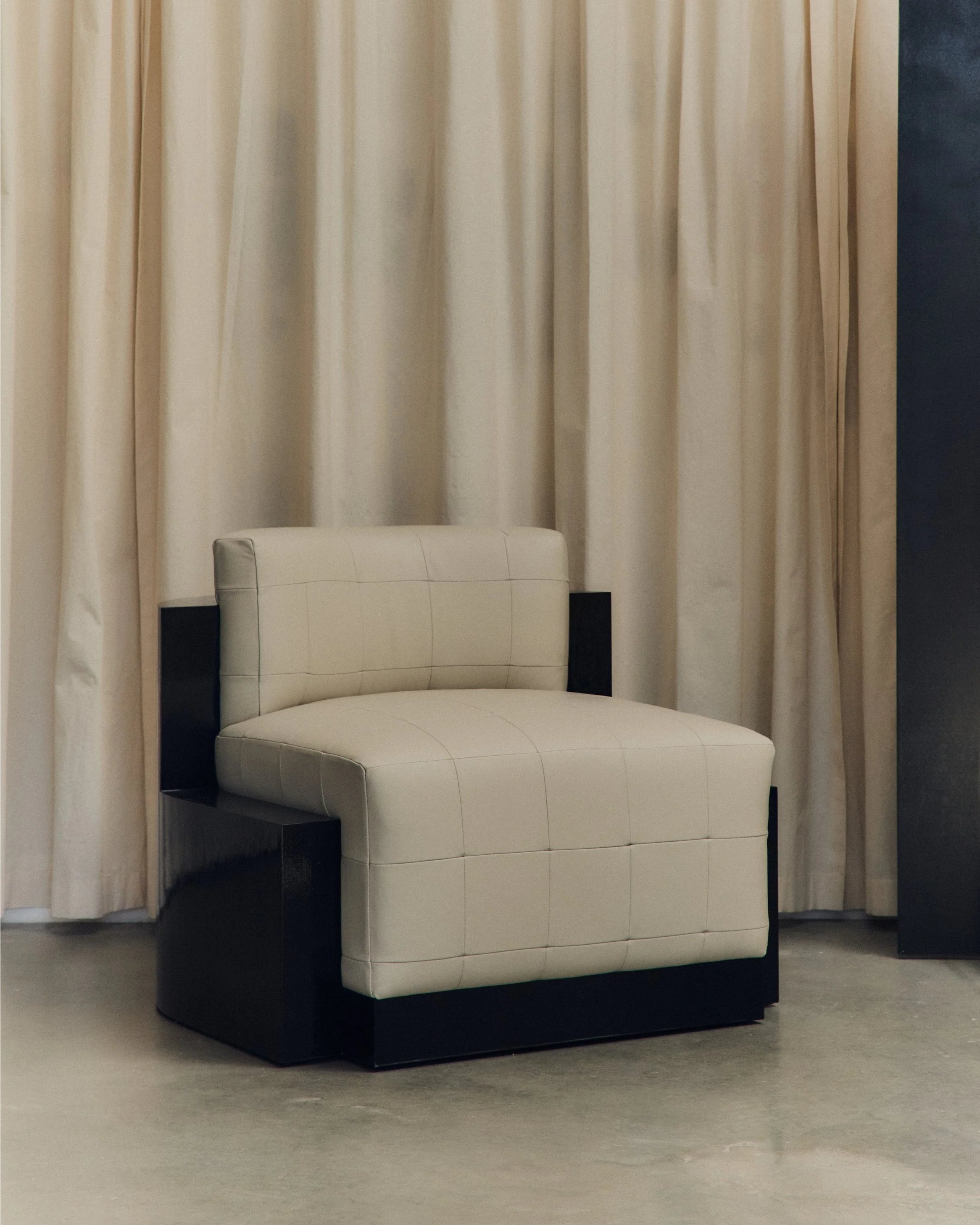 Forma Lounge Chair by Fomu Studio | The Oblist