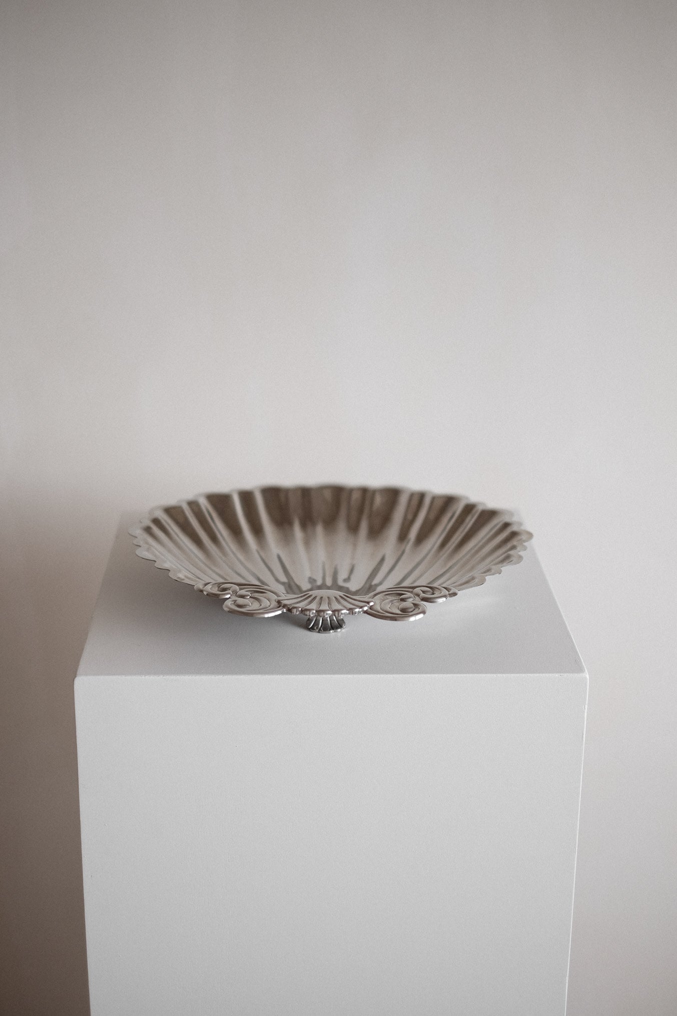 Decorative Shell Dish  — alternate view
