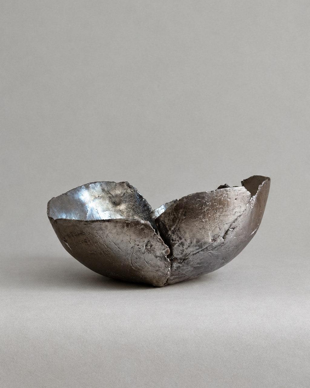 Nest VI | Ceramic Bowl Sculpture by Veronika Janovec | The Oblist