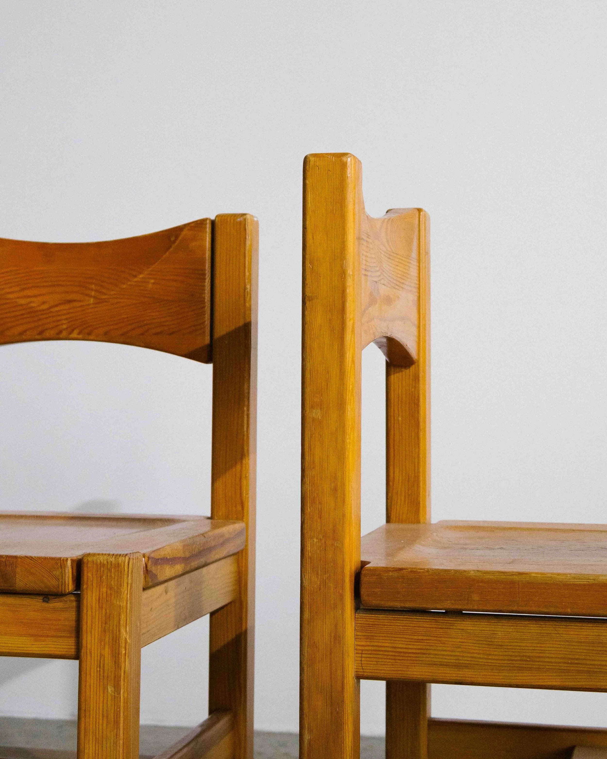 Pair of Hongisto Chairs by Ilmari Tapiovaara — detail view