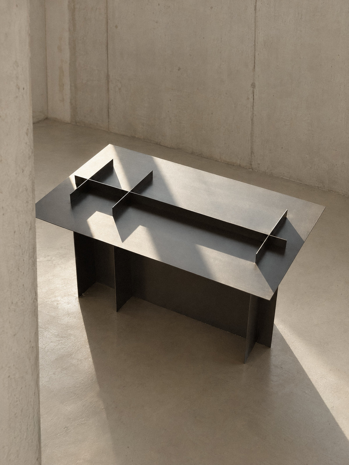 Low Steel Grid Table — alternate view