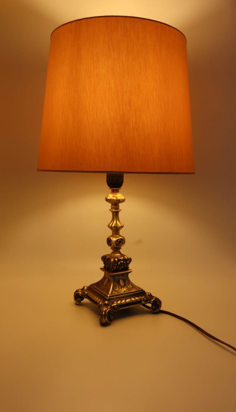 Brass Table Lamp – France, 1960s — detail view