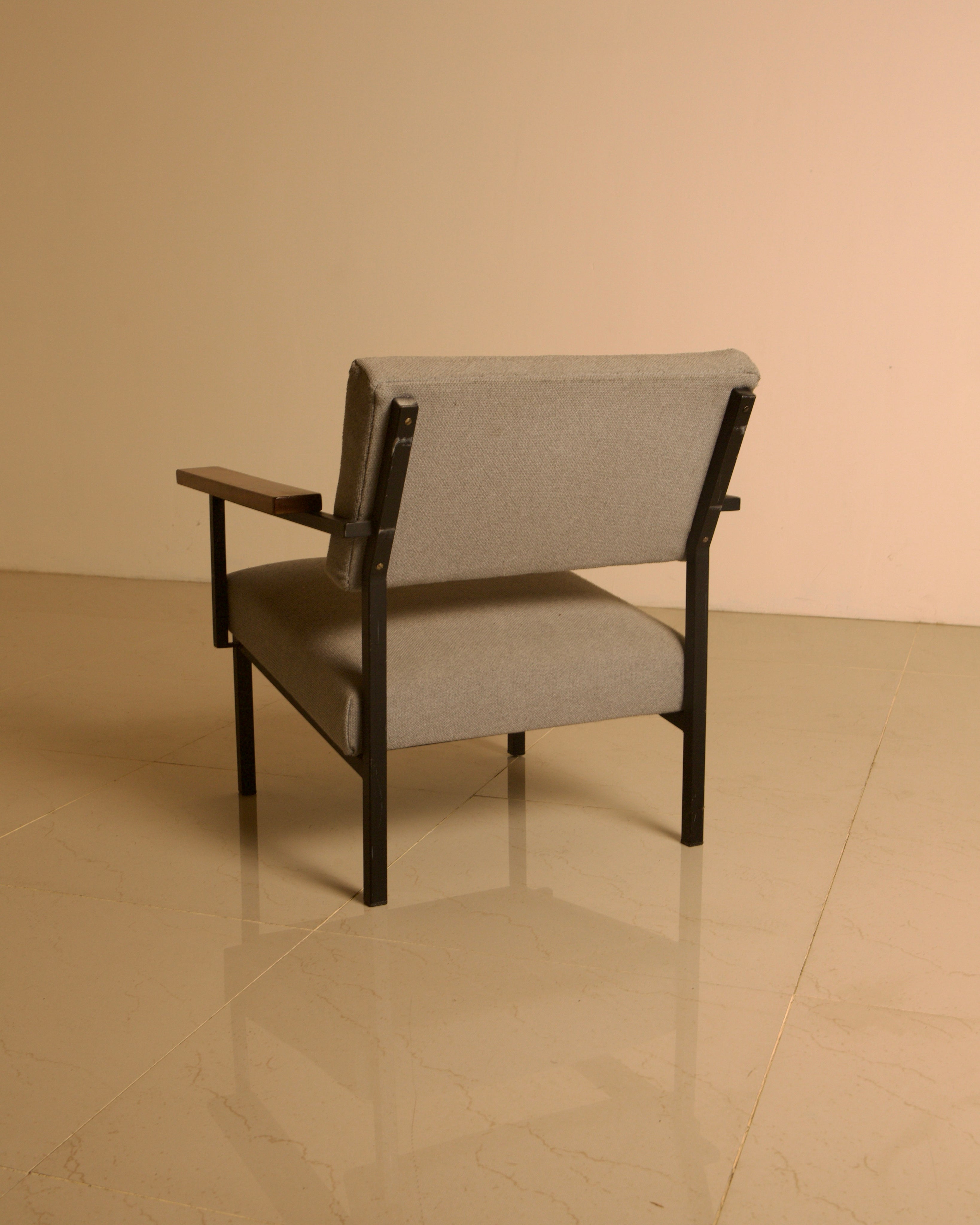 Lounge Chair by Gijs van der Sluis, 1960s — rear view on polished floor