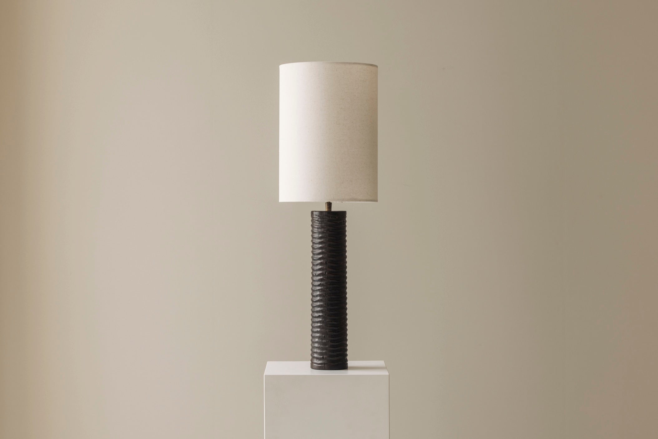Elegant pair of French wooden carved table lamps from the 1970s. — alternate view