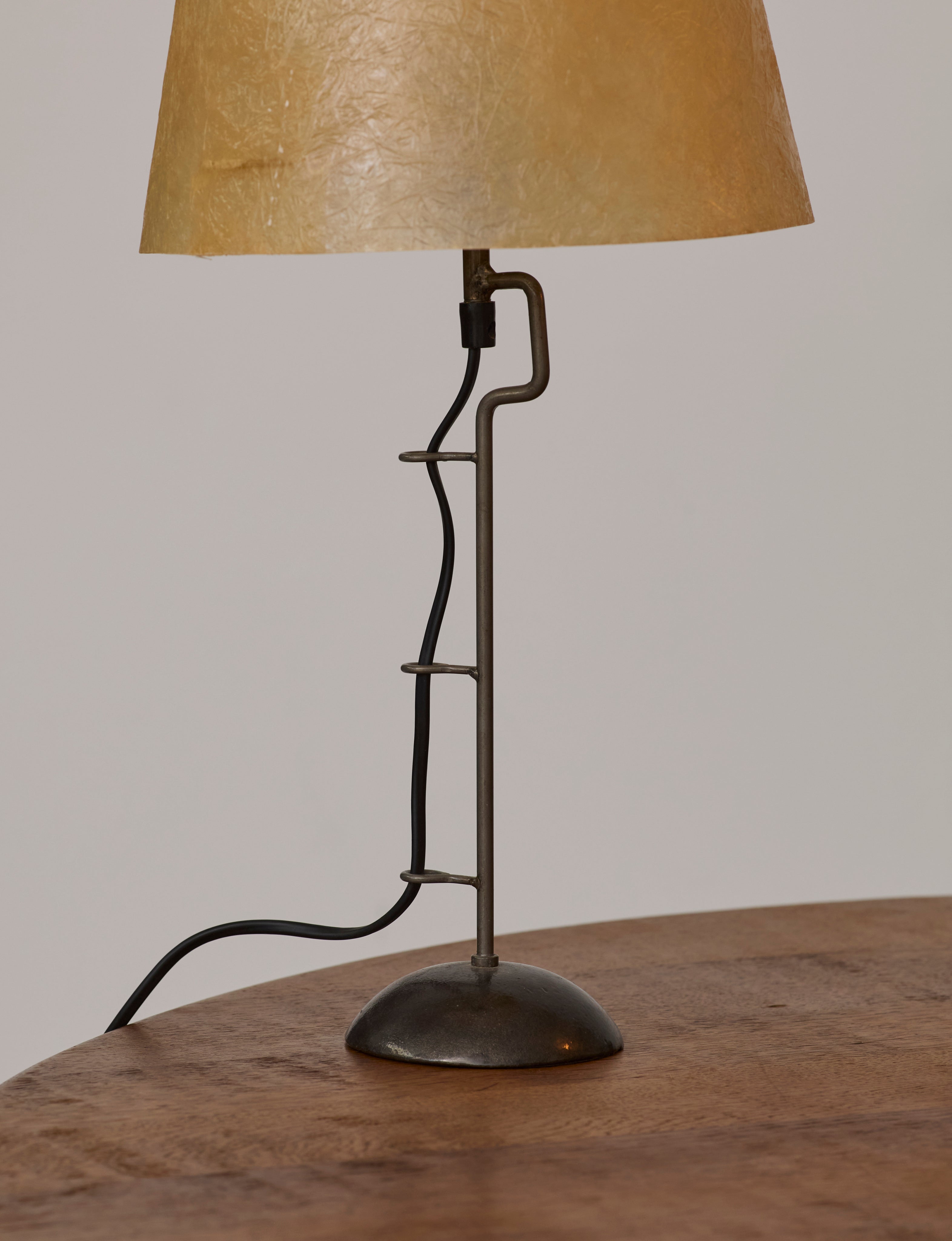Mid Century Table Lamps with Sculptural Metal Base and Artisanal Fiberglass Shades — close-up