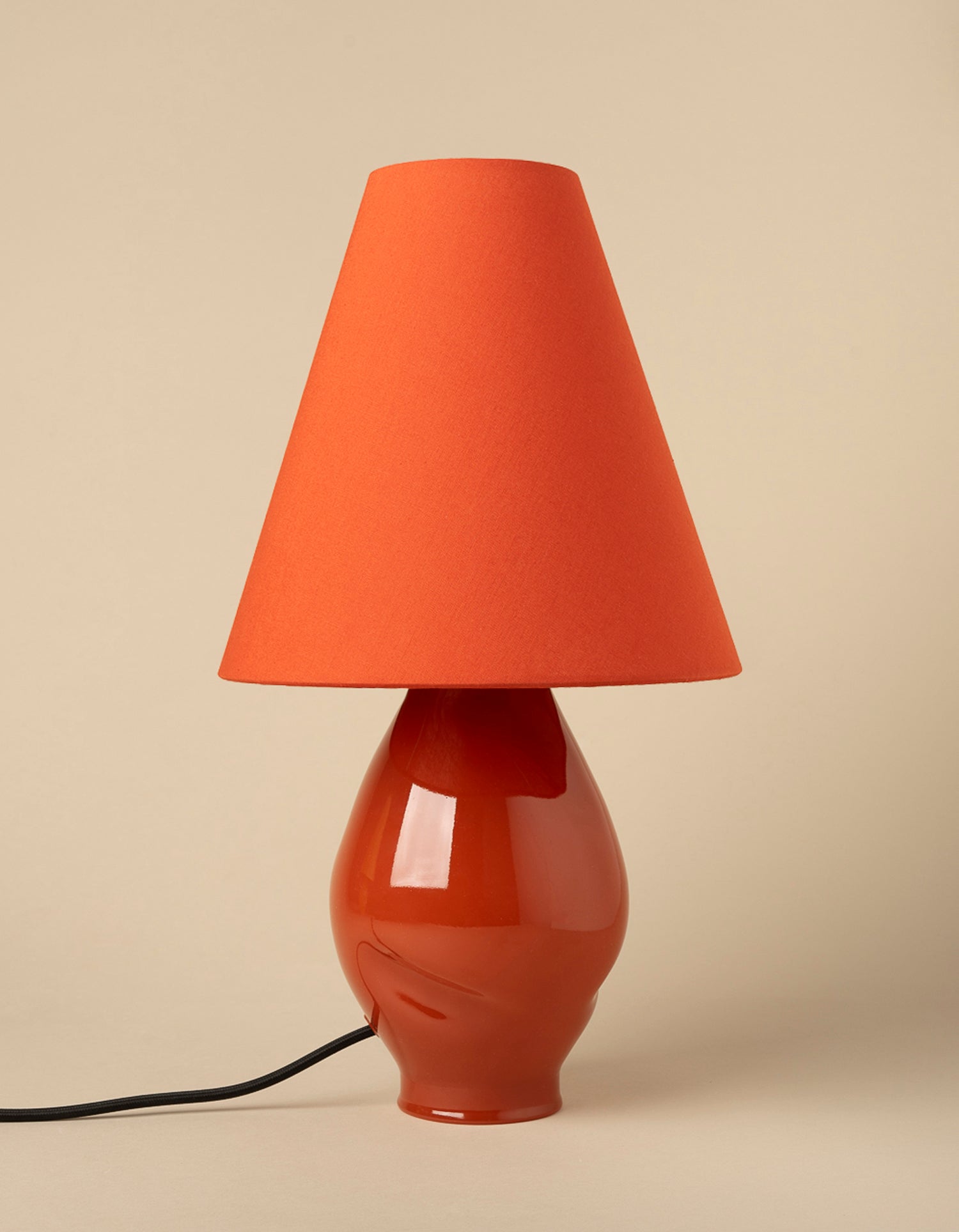 Dark Red-Conical Glass Lamp