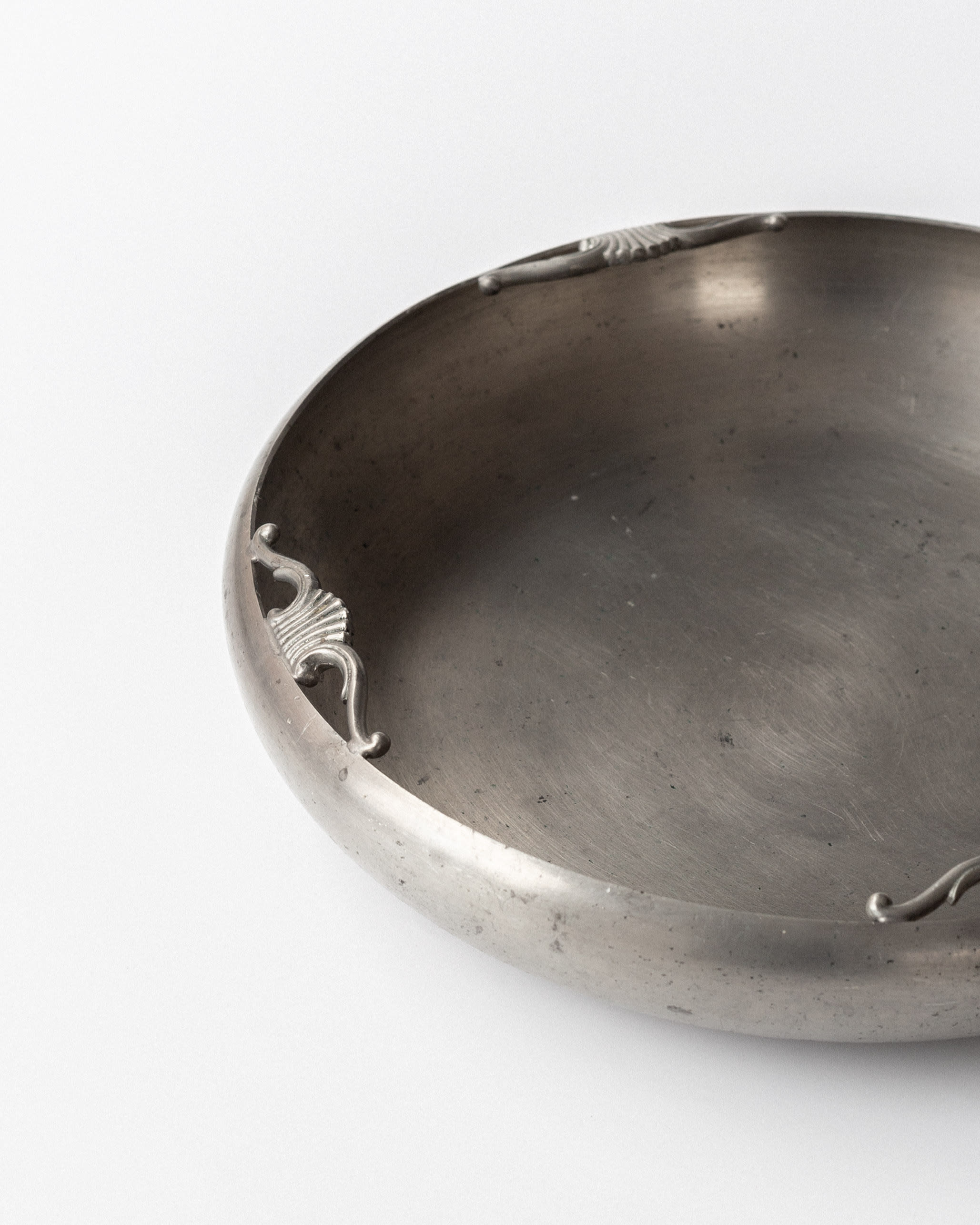 Art Deco Pewter Bowl by Sylvia Stave, Sweden, 1932 — close-up of bowl's textured surface and decorative handles