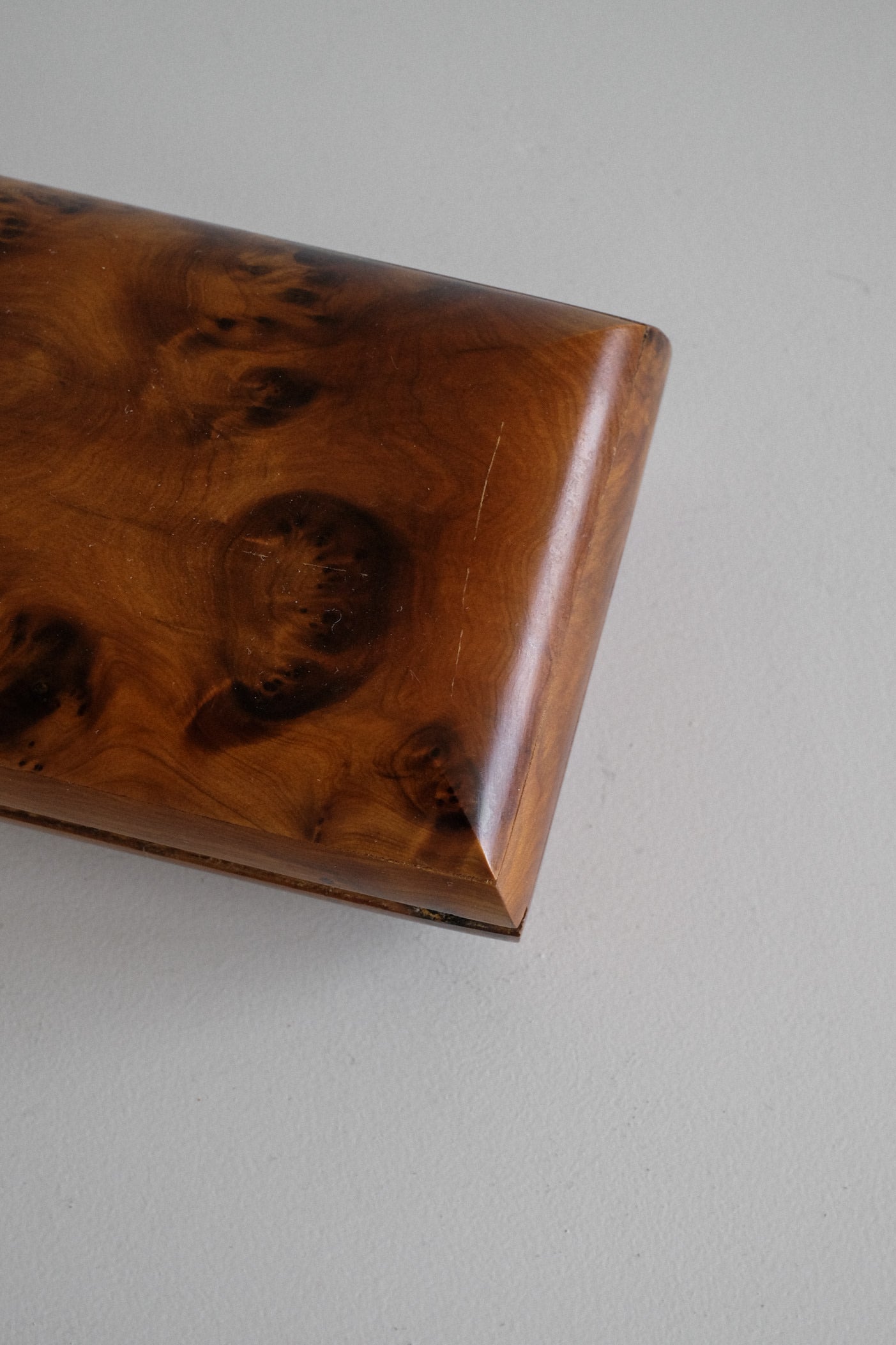 Jewellery Box, Thuya Wood — close-up