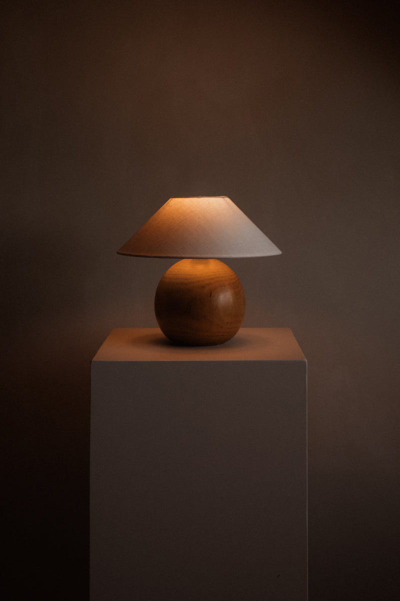 Wooden table lamp — detail view