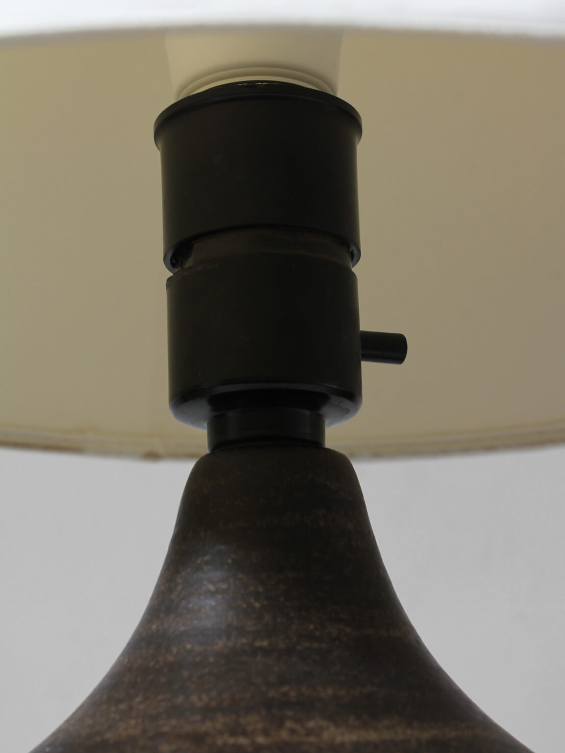 Textured Ceramic Table Lamp by Vintage Stories | The Oblist