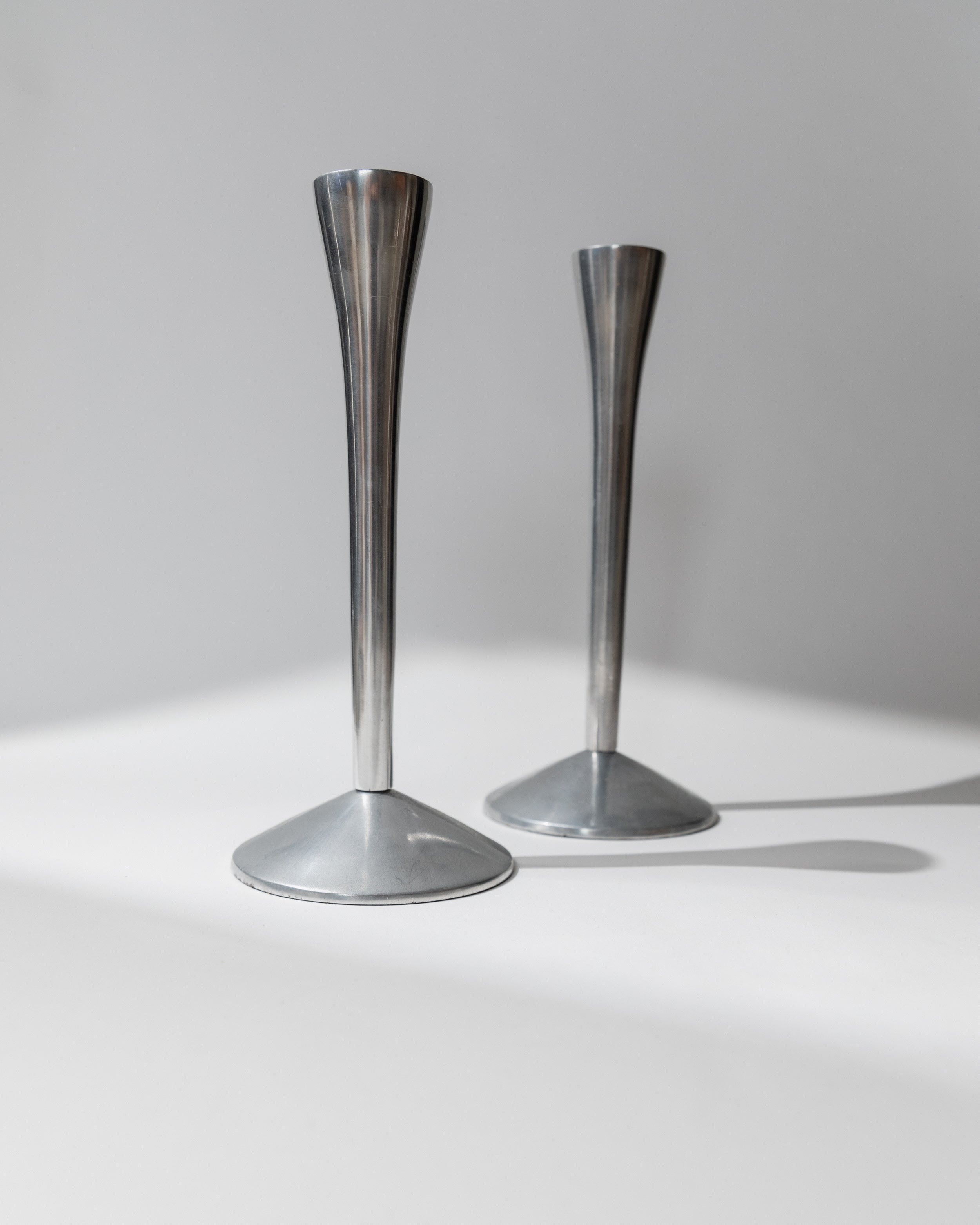 Ensemble de Bougeoirs de 2 - Acier Inoxydable, Italie Années 1970