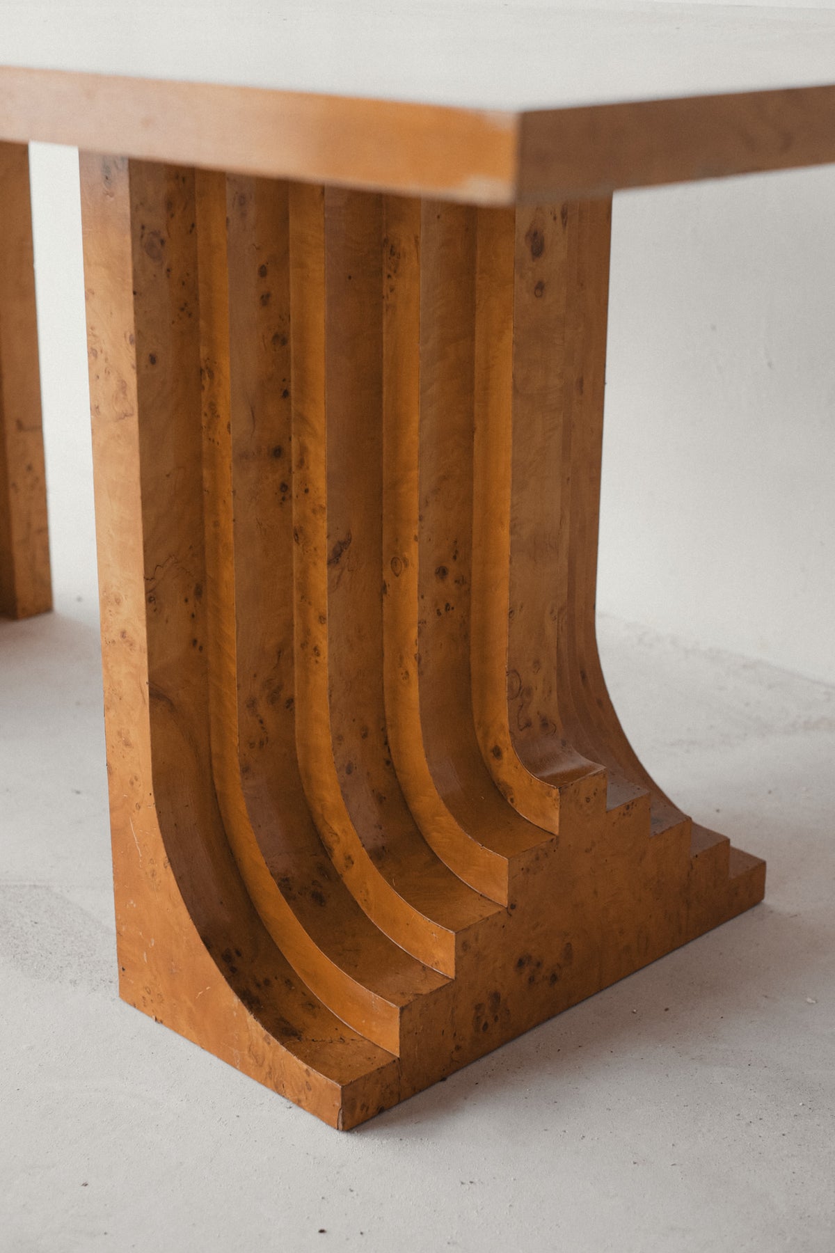 Burl Wood Dining Table by Carlo Scarpa 1960s/1970s  — alternate view